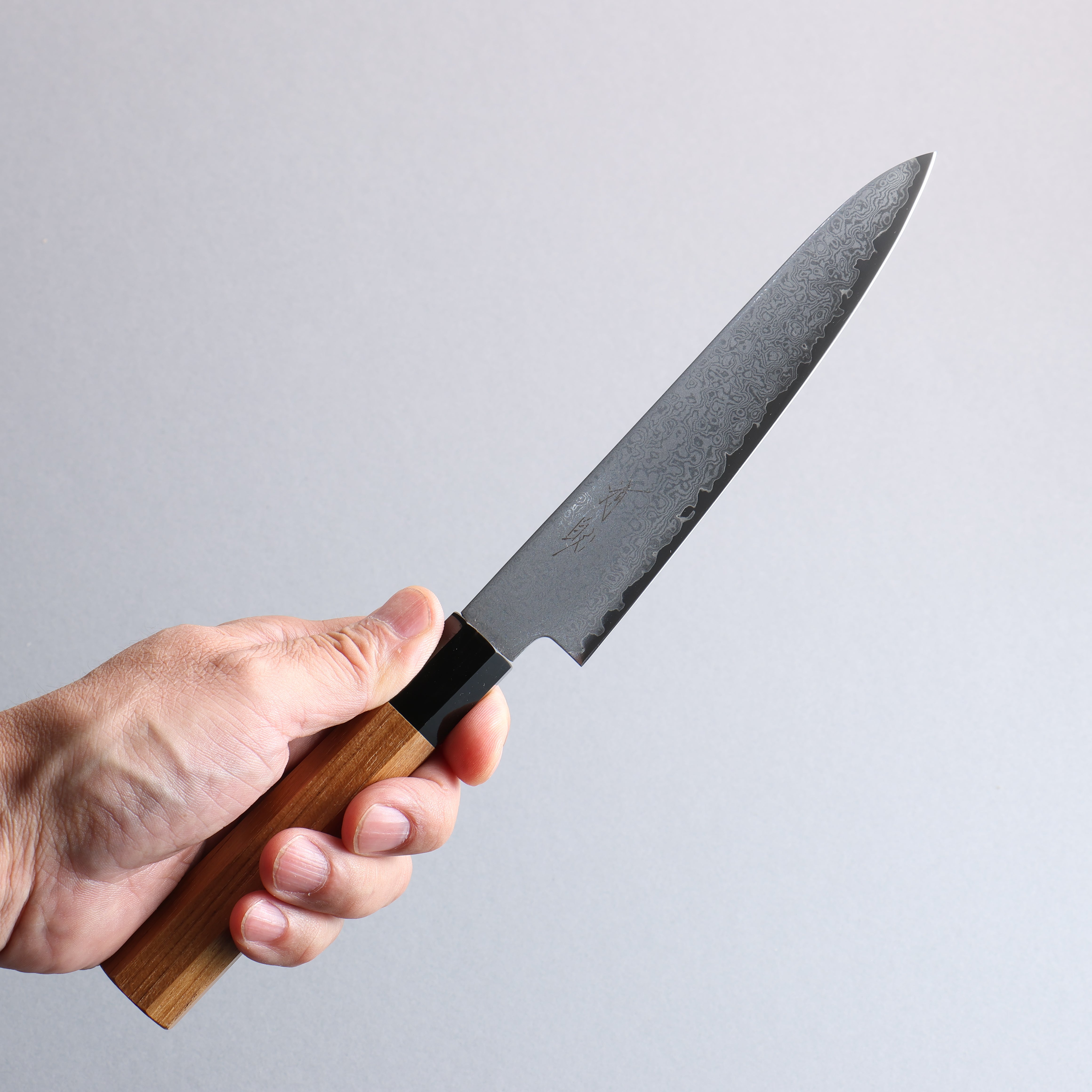 Seisuke VG10 Damascus Petty-Utility 150mm Teak (ferrule: Black Water Buffalo Horn) Handle - Japanny - Best Japanese Knife