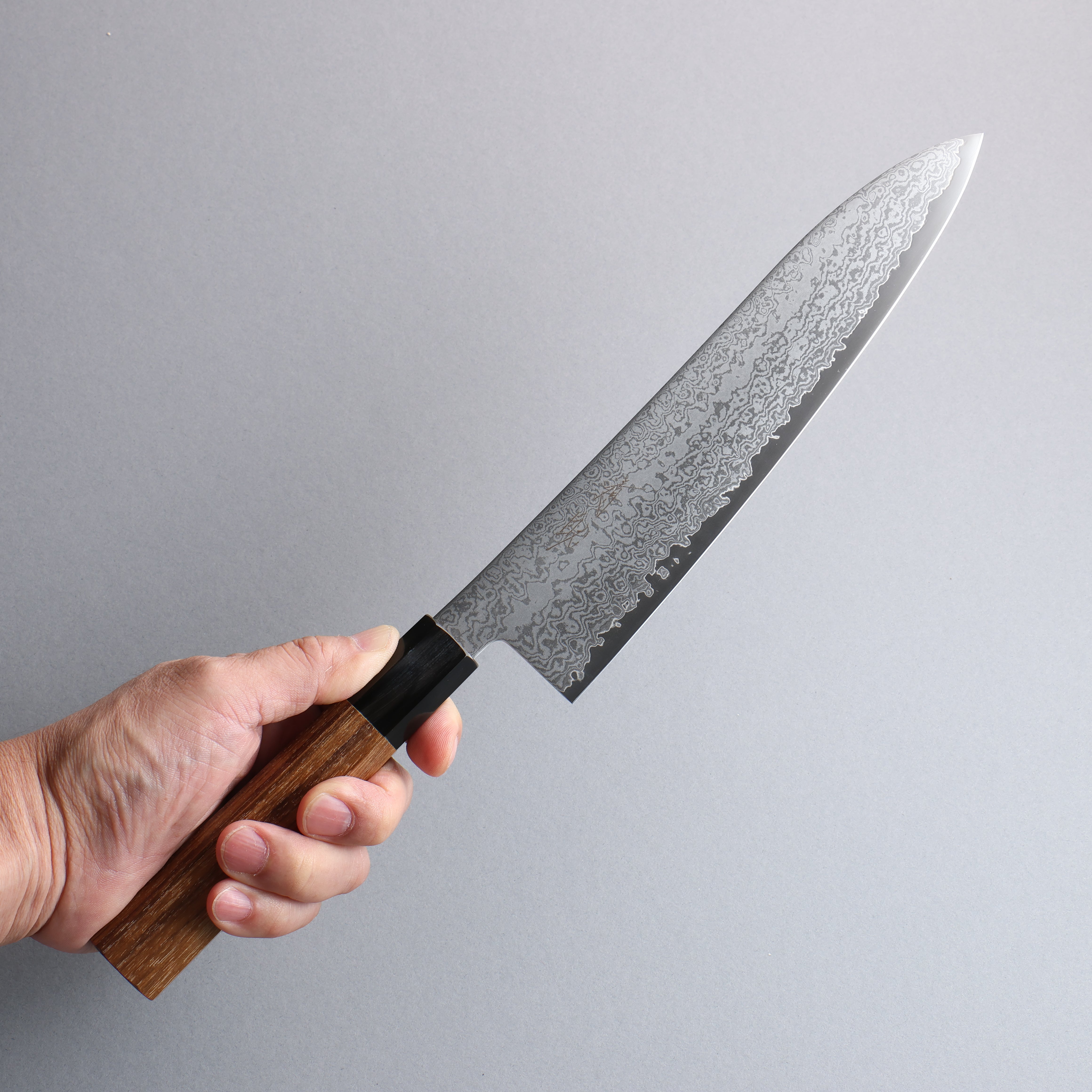 Seisuke VG10 Damascus Gyuto 210mm Teak (ferrule: Black Water Buffalo Horn) Handle - Japanny - Best Japanese Knife