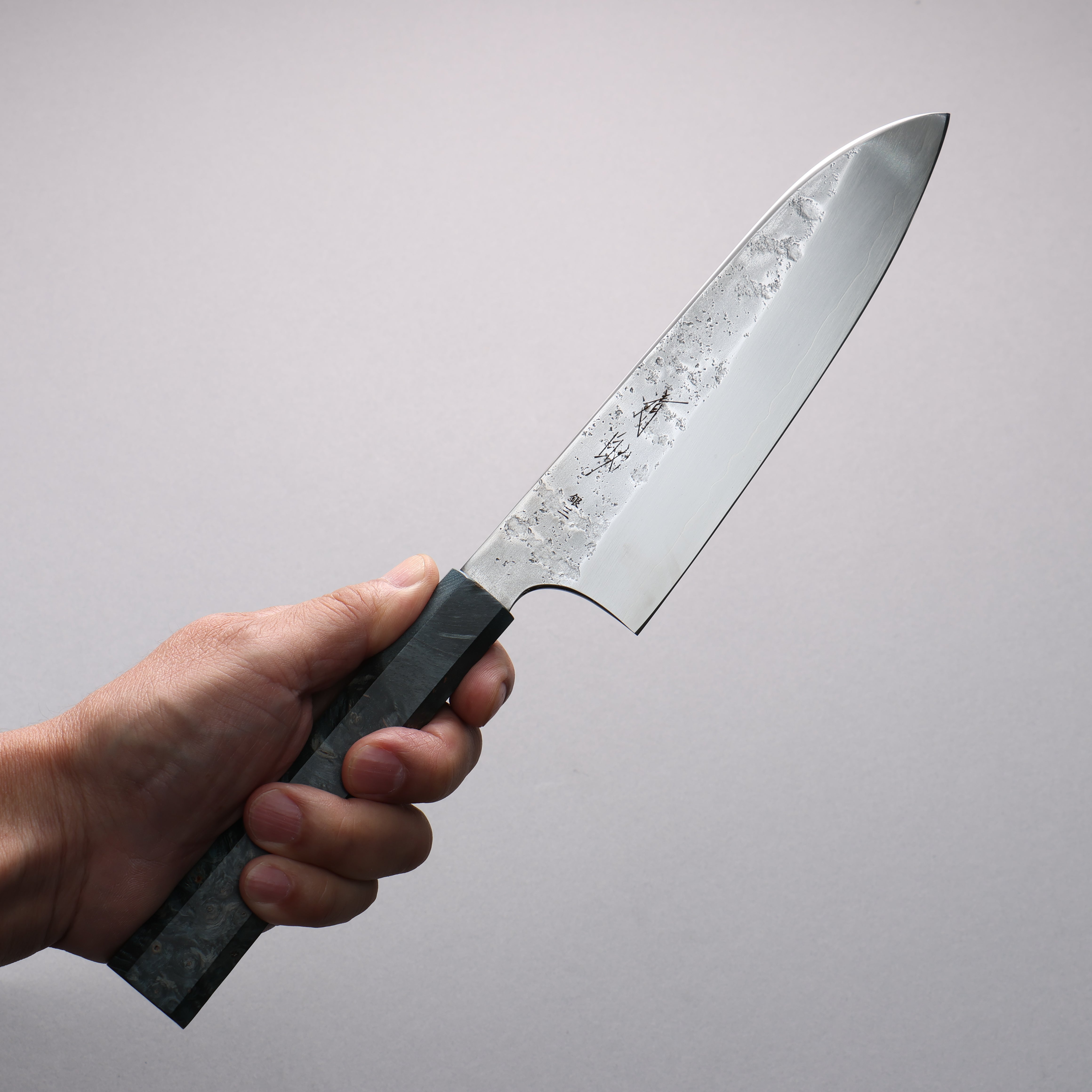 Seisuke Silver Steel No.3 Nashiji Santoku 180mm Stabilized wood Handle - Japanny - Best Japanese Knife
