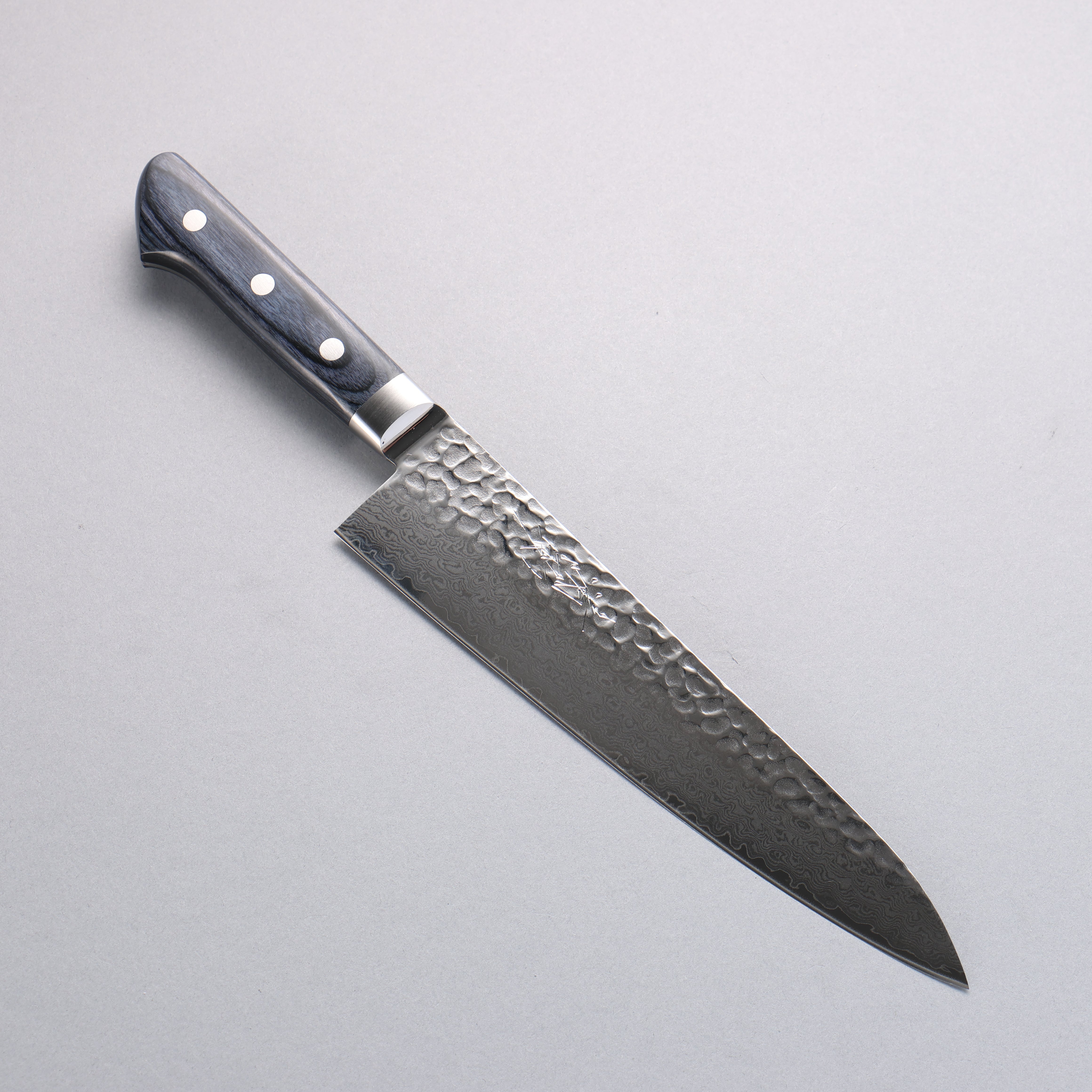 Seisuke VG10 33 Layer Hammered Damascus Gyuto 210mm Navy blue Pakka wood Handle - Japanny - Best Japanese Knife