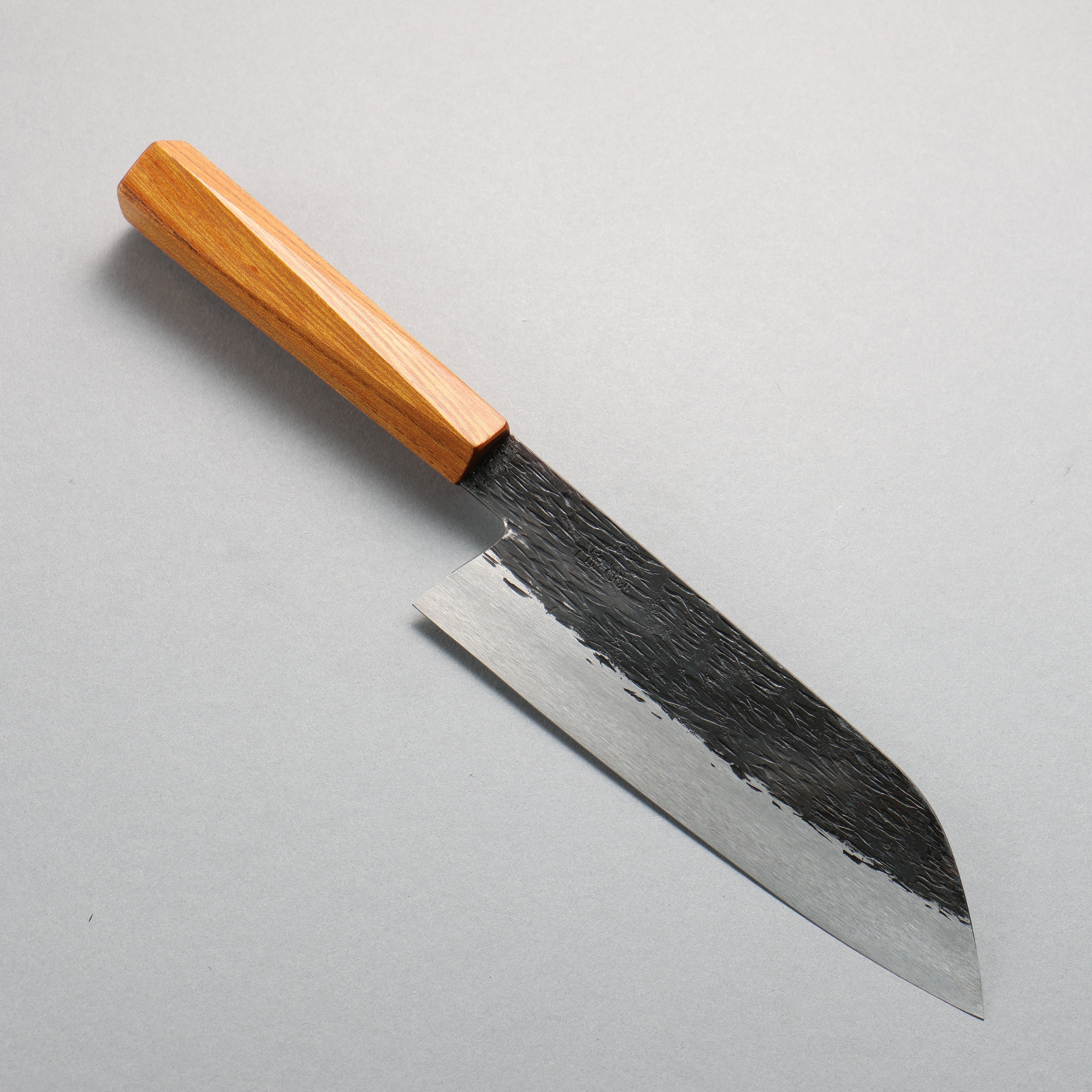 Isamitsu Abe White Steel No.1 Hammered Santoku 180mm Japanese Elm (pentagonal) Handle - Japanny - Best Japanese Knife