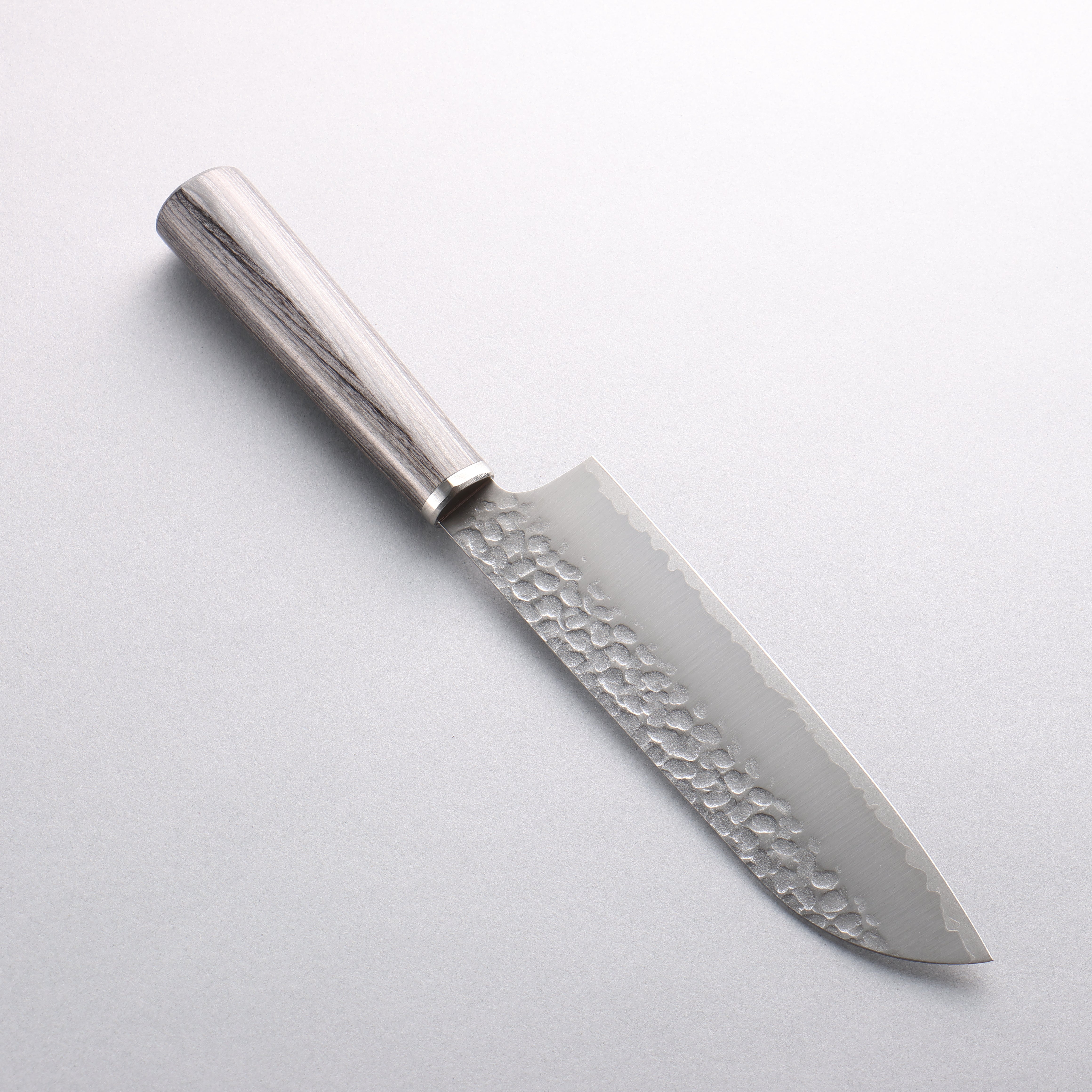Seisuke VG10 Hammered Santoku 165mm Charcoal Gray Pakka wood Handle - Japanny - Best Japanese Knife