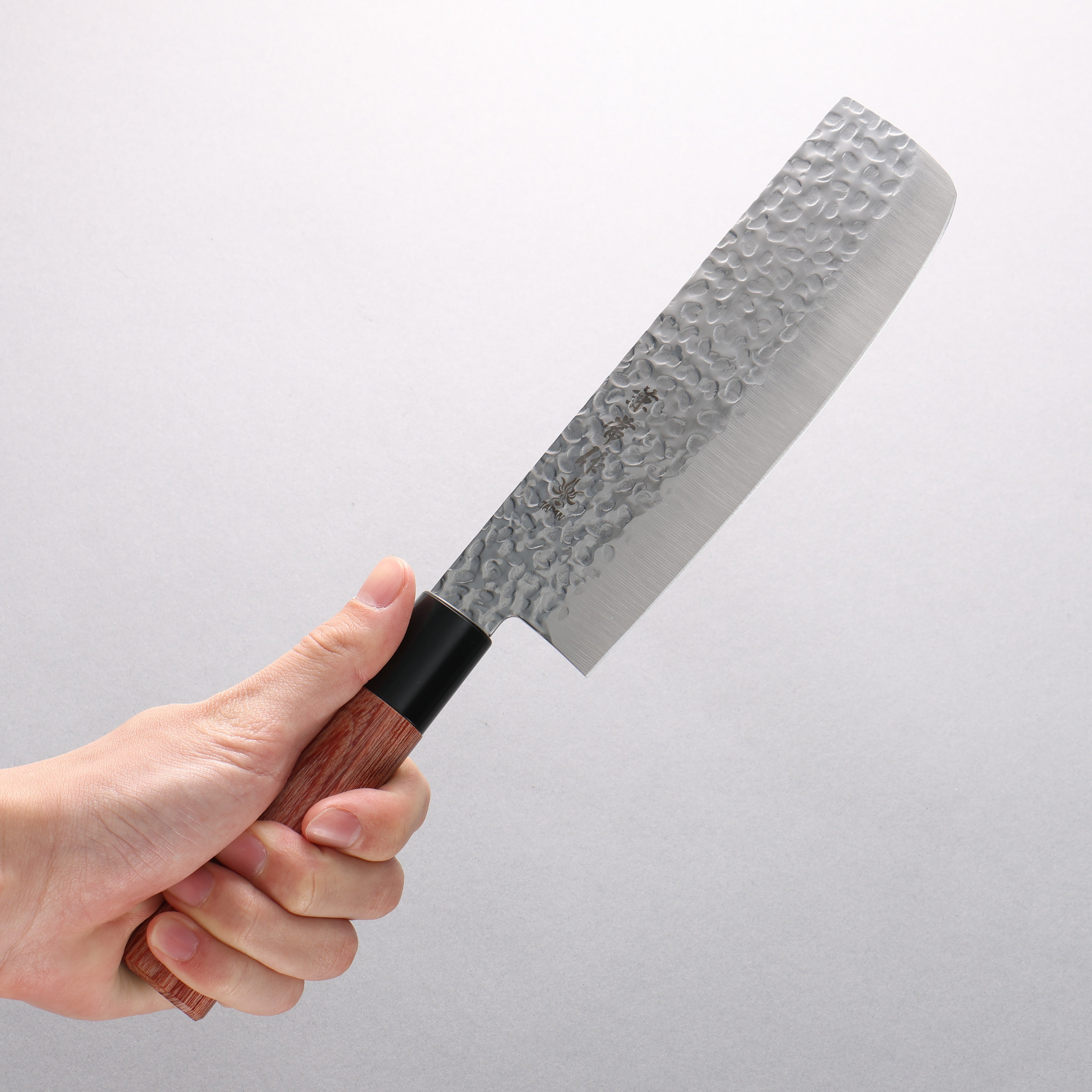 Kanetsune DSR-1K6 Hammered Nakiri 165mm Red Pakka wood Handle - Japanny - Best Japanese Knife