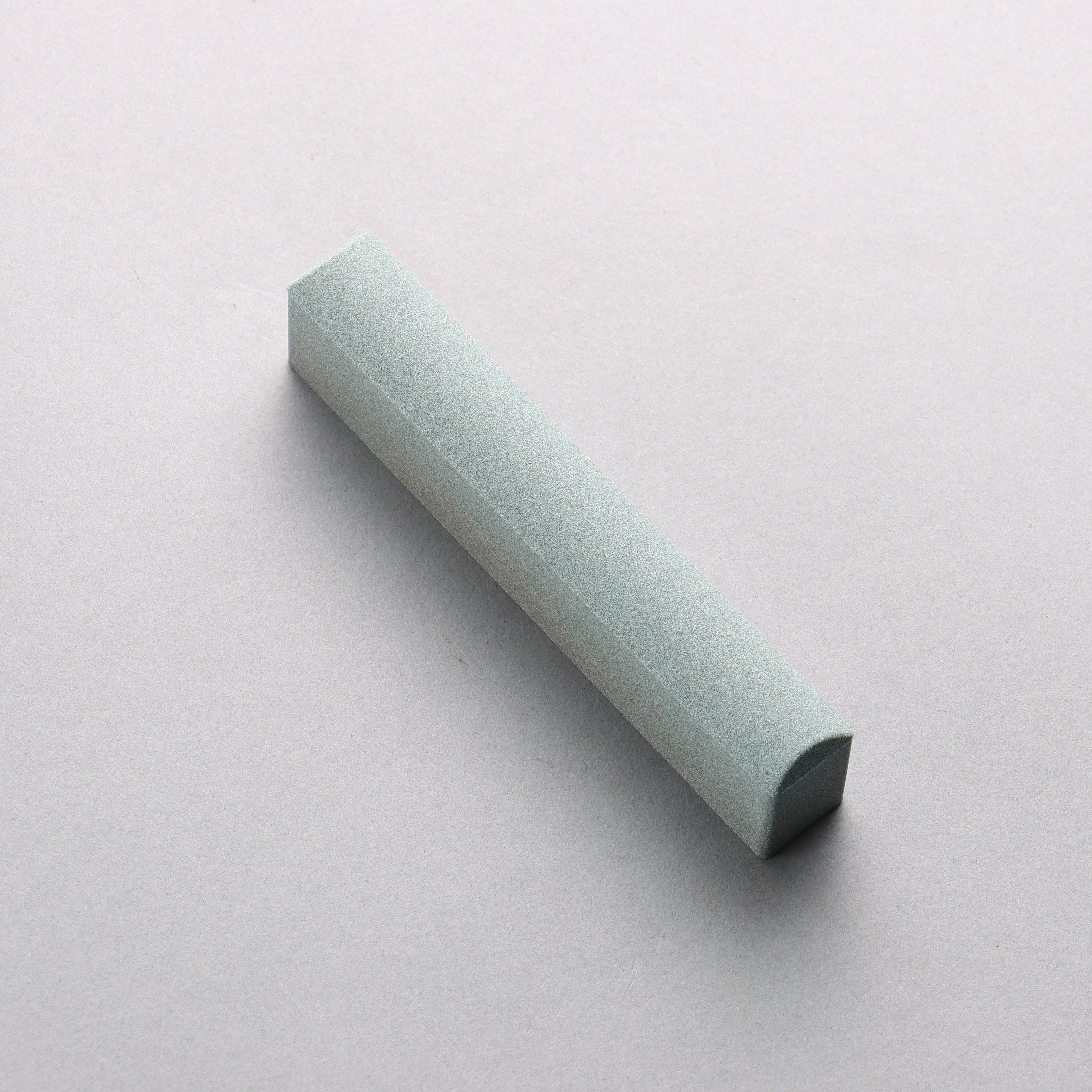 Naniwa Gouken For Curved Blade Sharpening Stone #220 133 x 28 x 20mm - Japanny - Best Japanese Knife