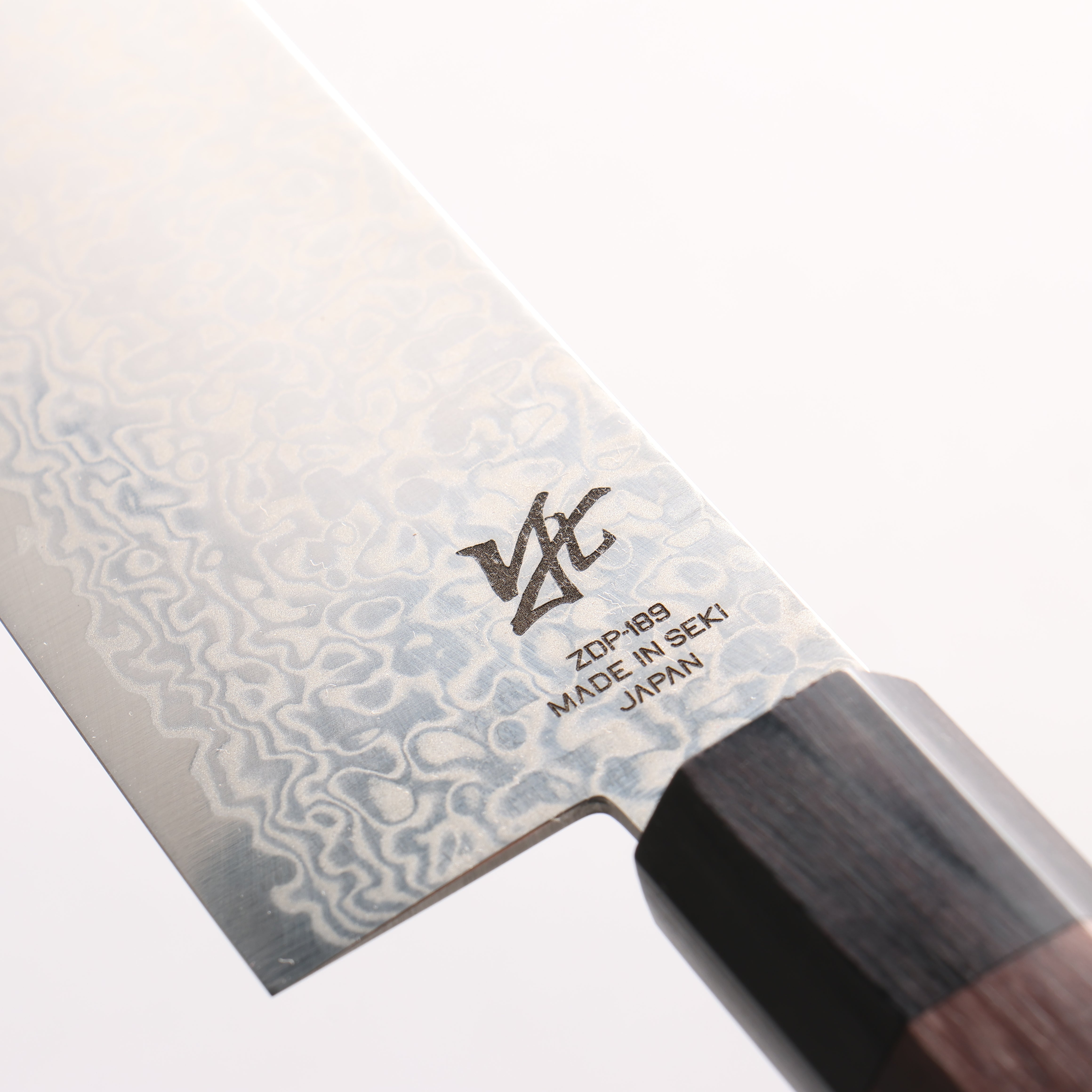 Seisuke ZDP189 Damascus Kiritsuke Gyuto 210mm Rosewood (Ferrule: Black Pakka Wood) Handle - Japanny - Best Japanese Knife