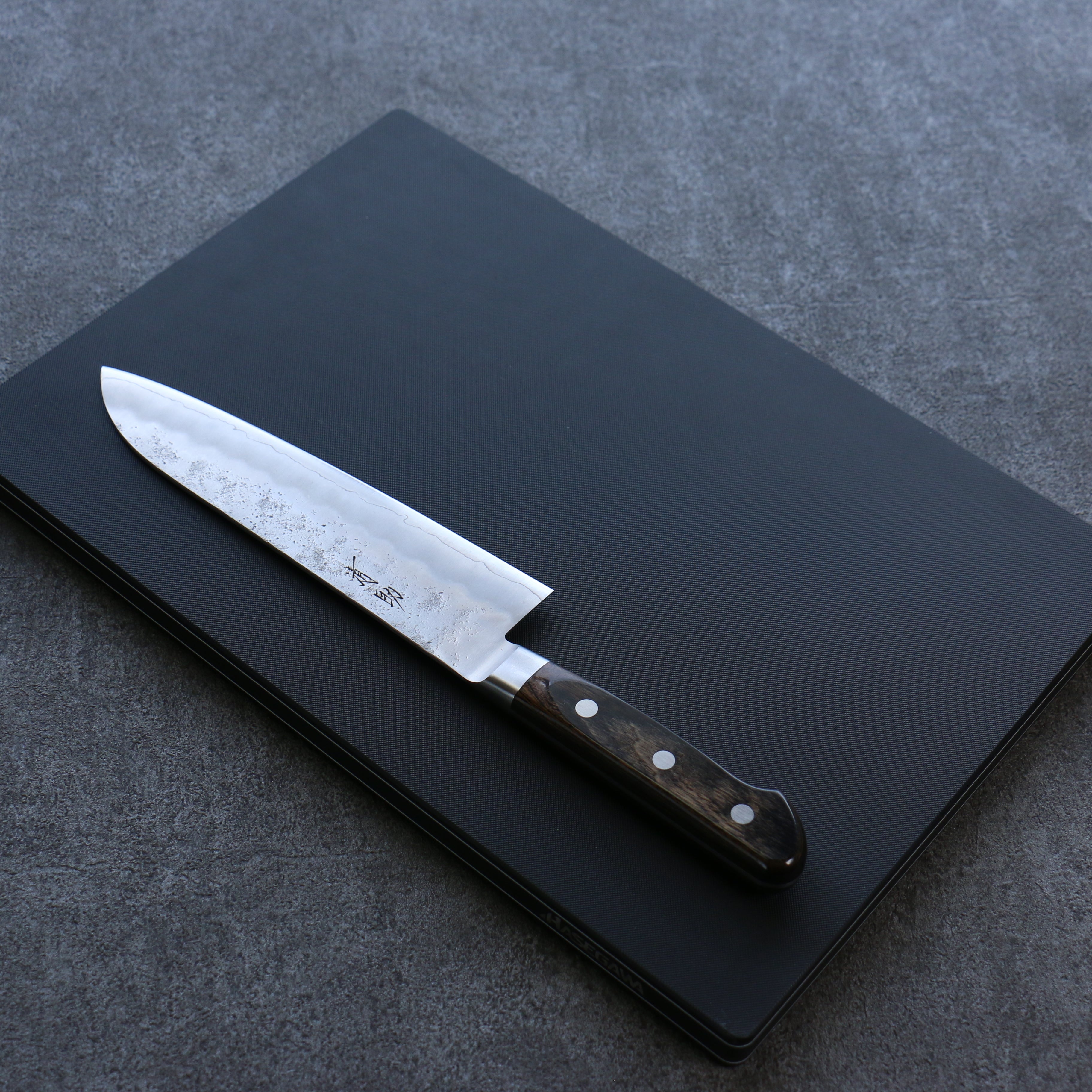Hasegawa Cutting Board Pro-PE Lite Black 340 x 230mm - Japanny - Best Japanese Knife