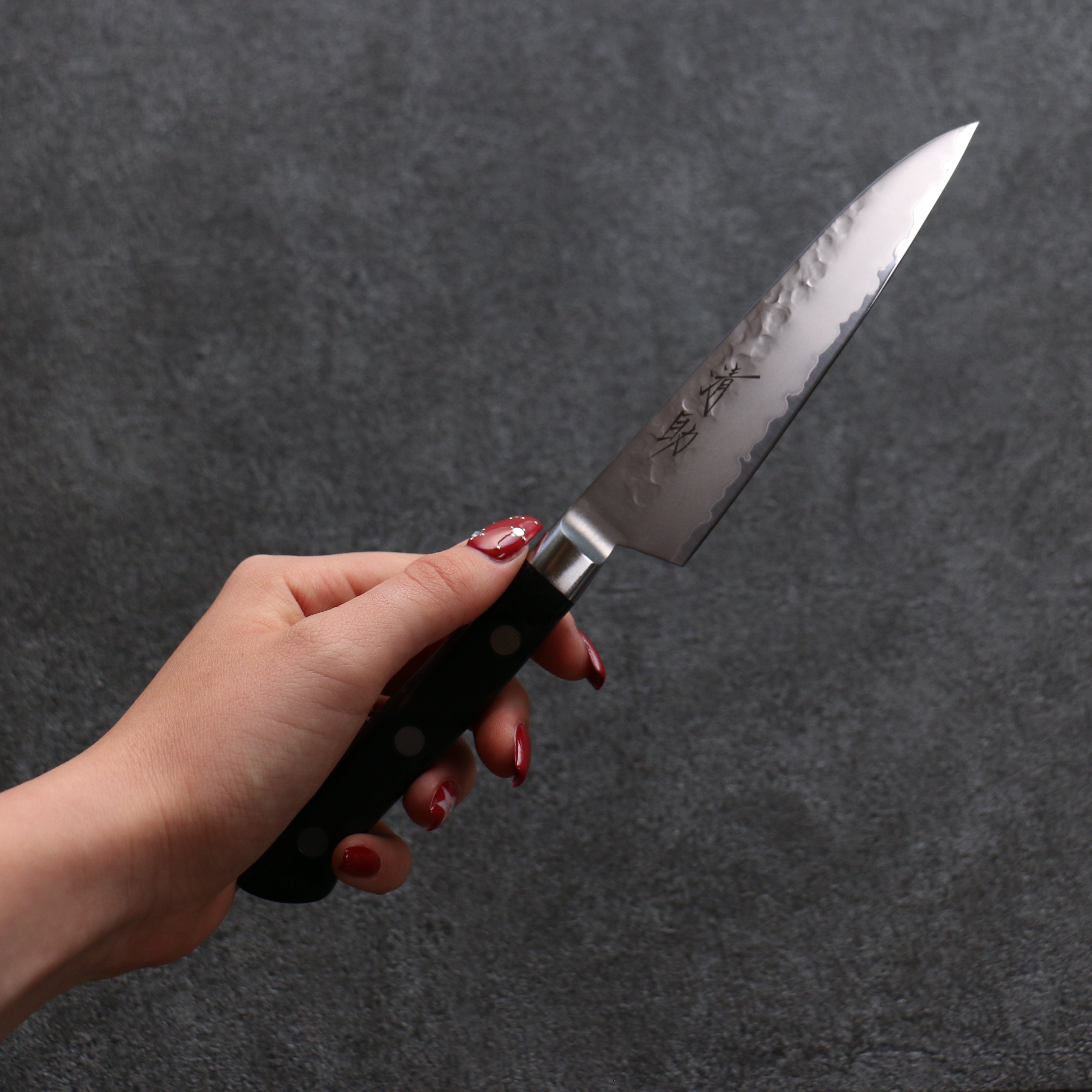 Seisuke VG5 Hammered Kasumitogi Petty-Utility 120mm Black Pakka wood Handle - Japanny - Best Japanese Knife