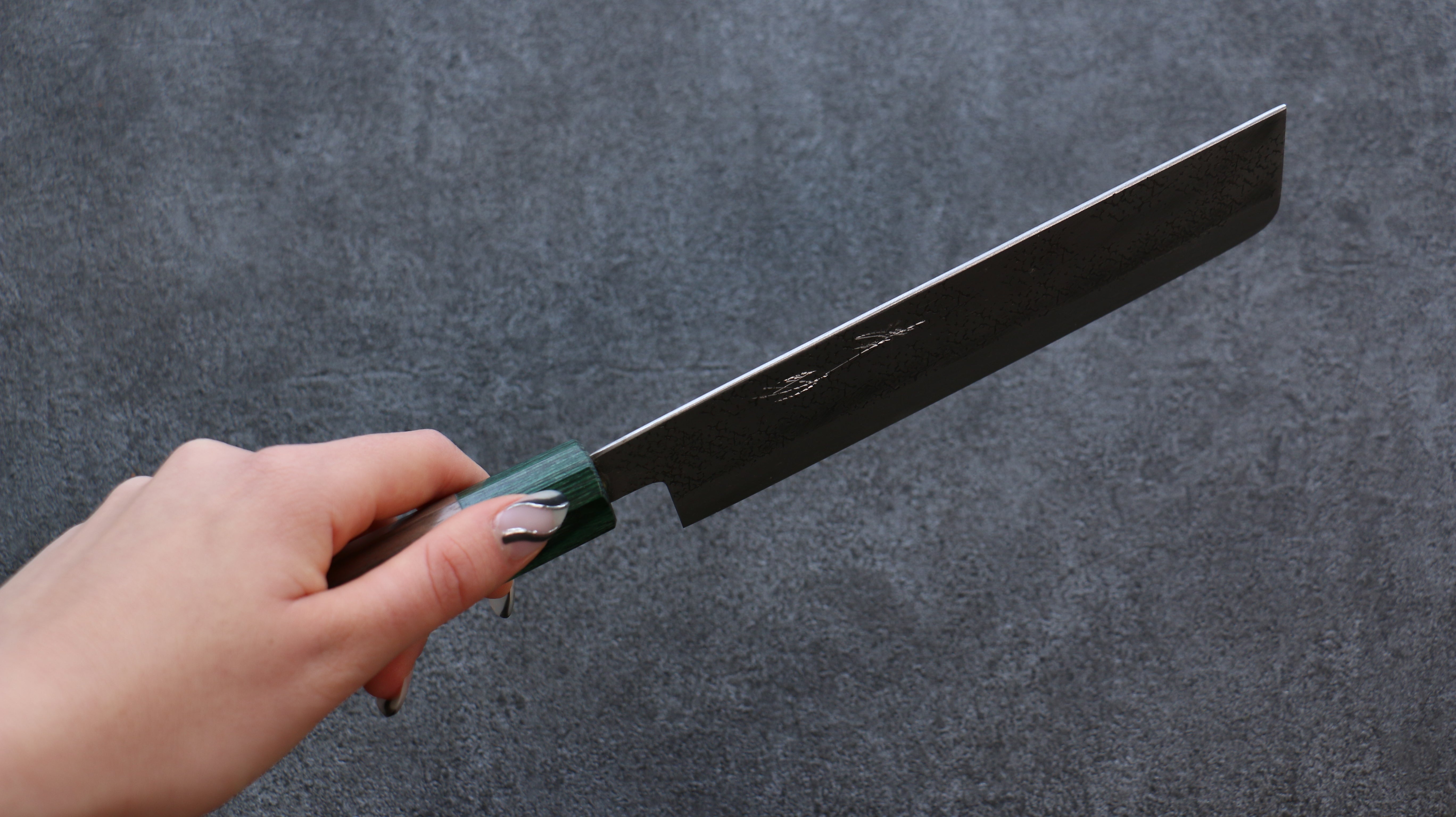 Seisuke Blue Super Hammered Nakiri 165mm Walnut (With Double Green Pakka wood) Handle - Japanny - Best Japanese Knife