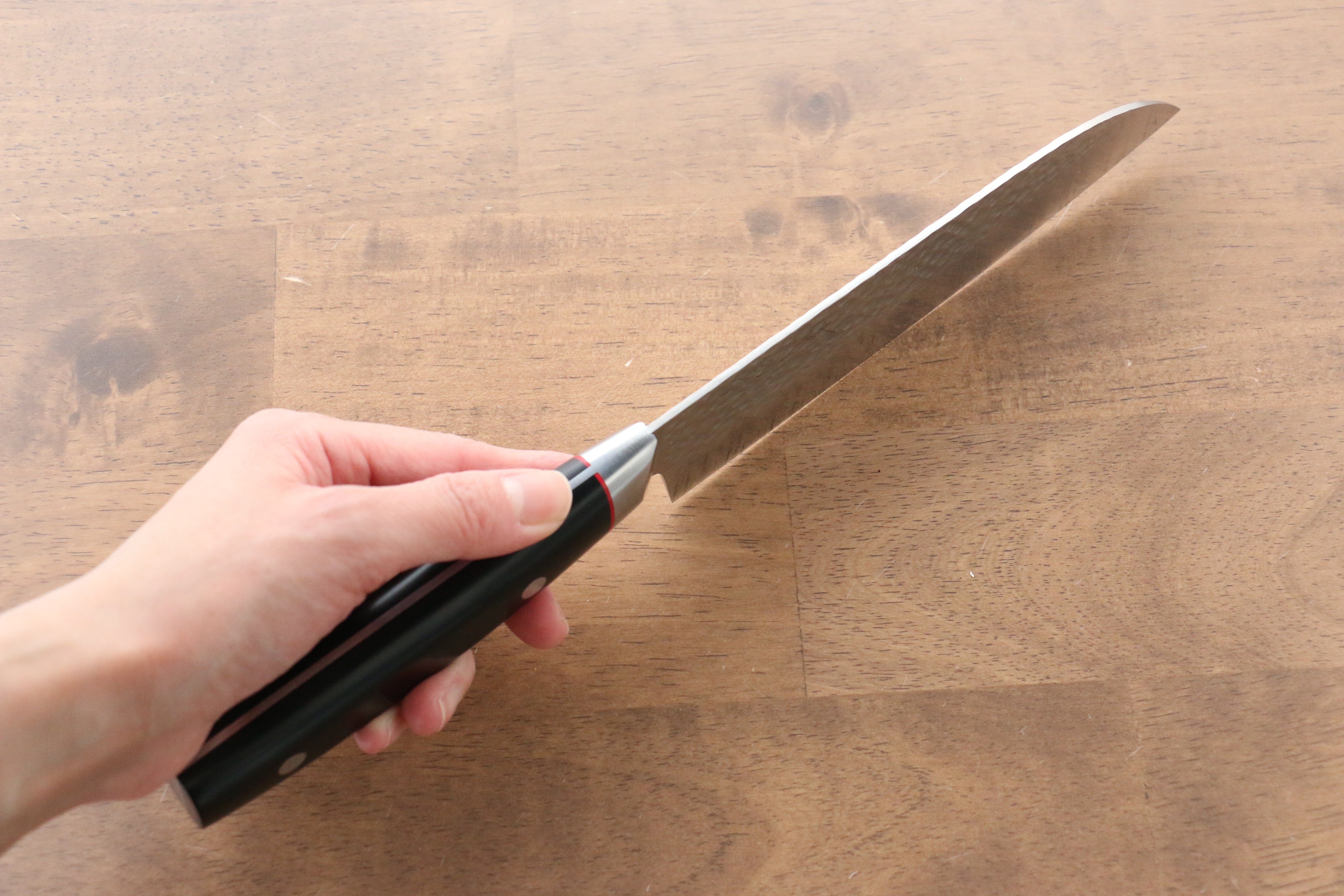 Seisuke PRO-J VG10 Hammered Santoku 170mm Black Micarta Handle - Japanny - Best Japanese Knife