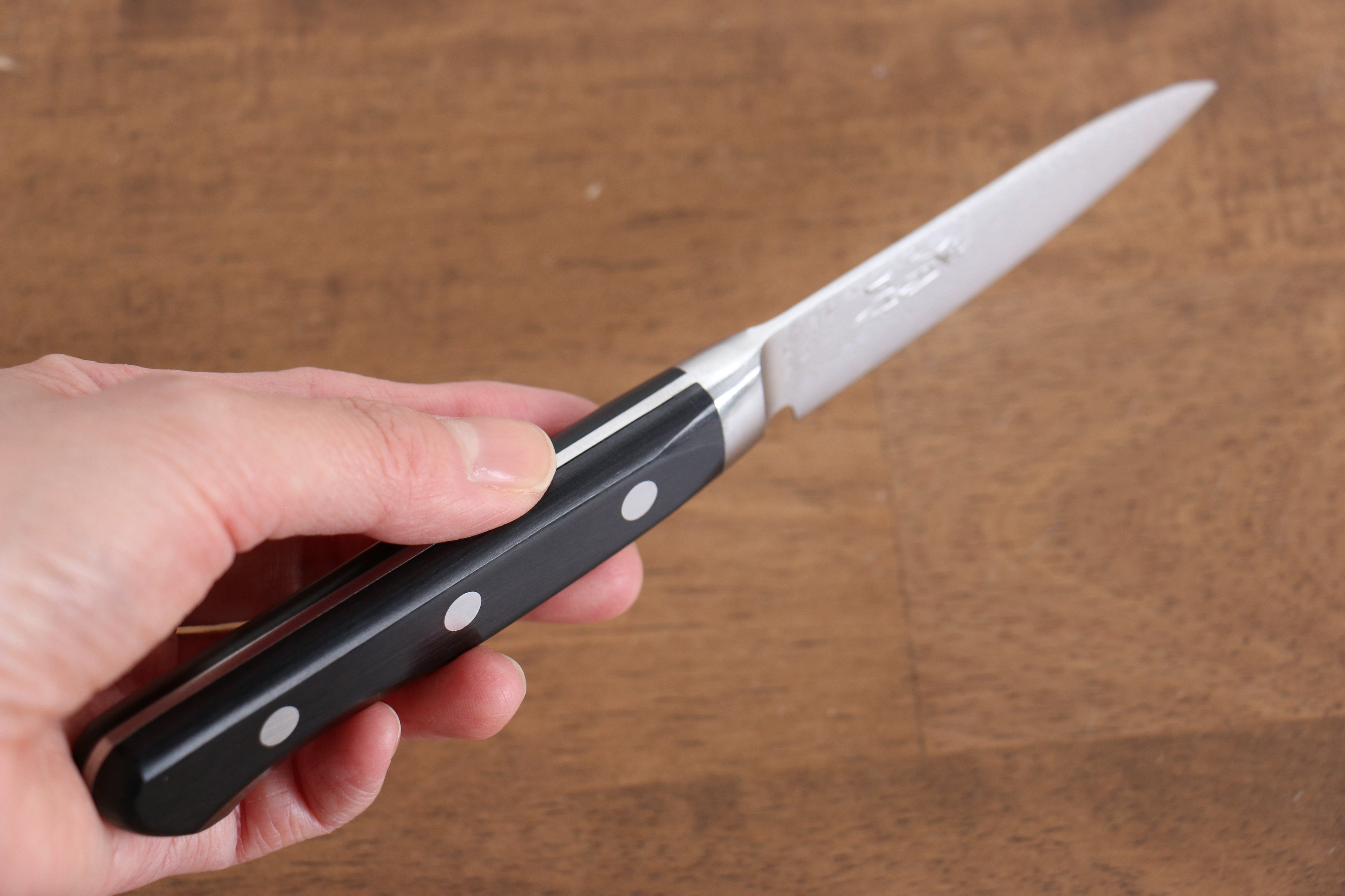 Seisuke AUS10 45 Layer Mirrored Finish Damascus Petty-Utility 80mm Black Pakka wood Handle - Japanny - Best Japanese Knife