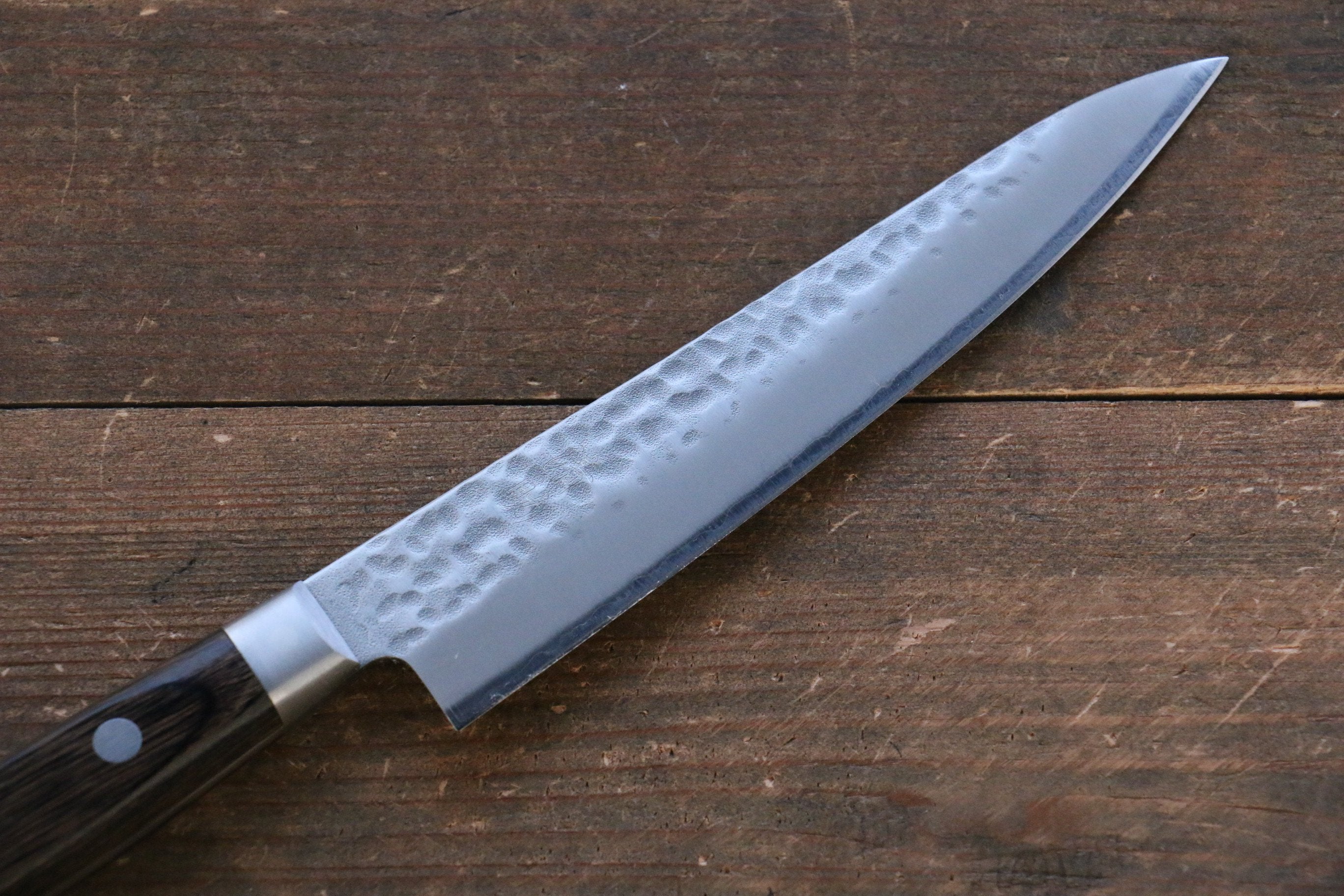 Seisuke AUS8 Hammered Petty-Utility 135mm Brown Pakka wood Handle - Japanny - Best Japanese Knife