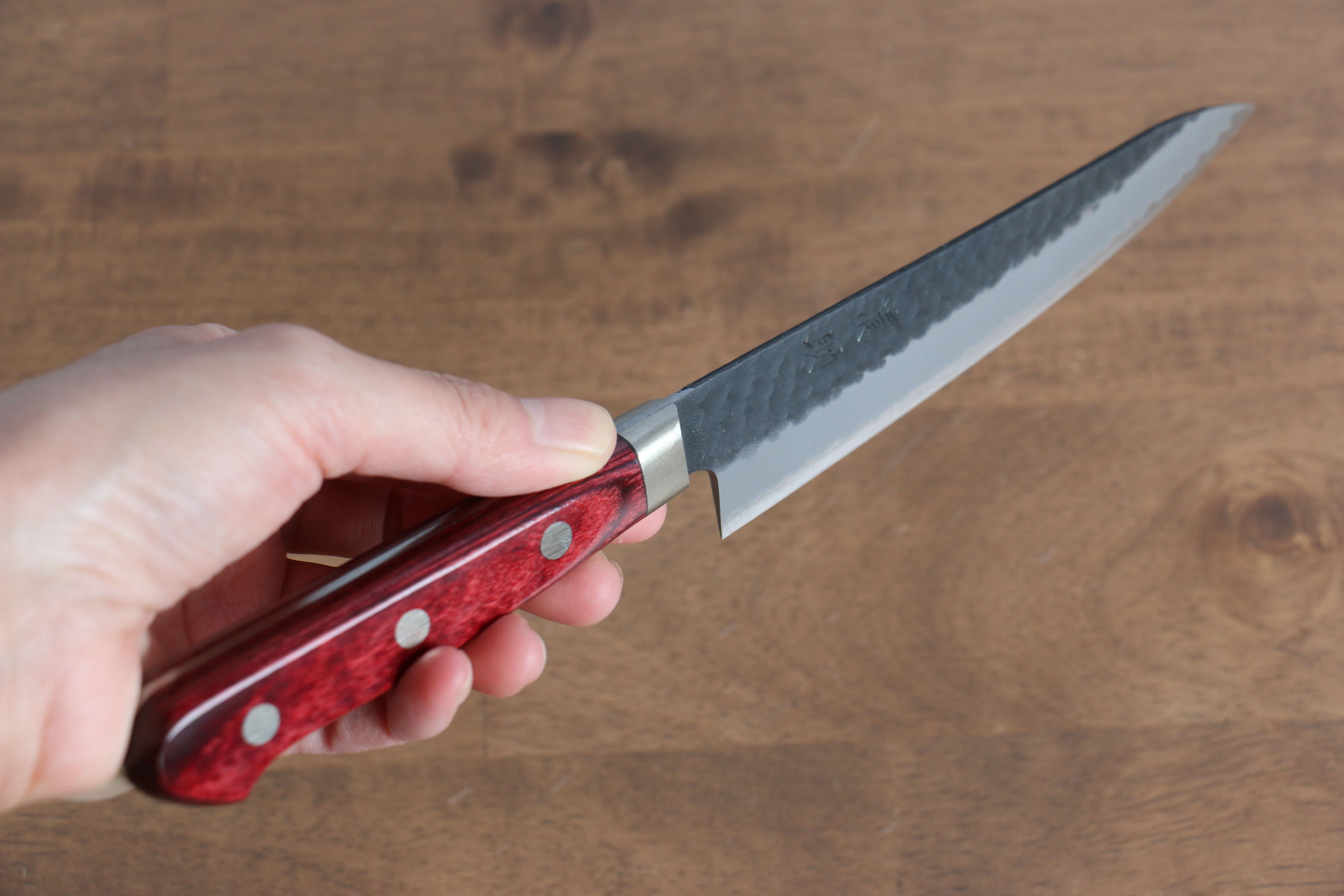 Seisuke Blue Super Hammered Kurouchi Petty-Utility 135mm Red Pakka wood Handle - Japanny - Best Japanese Knife