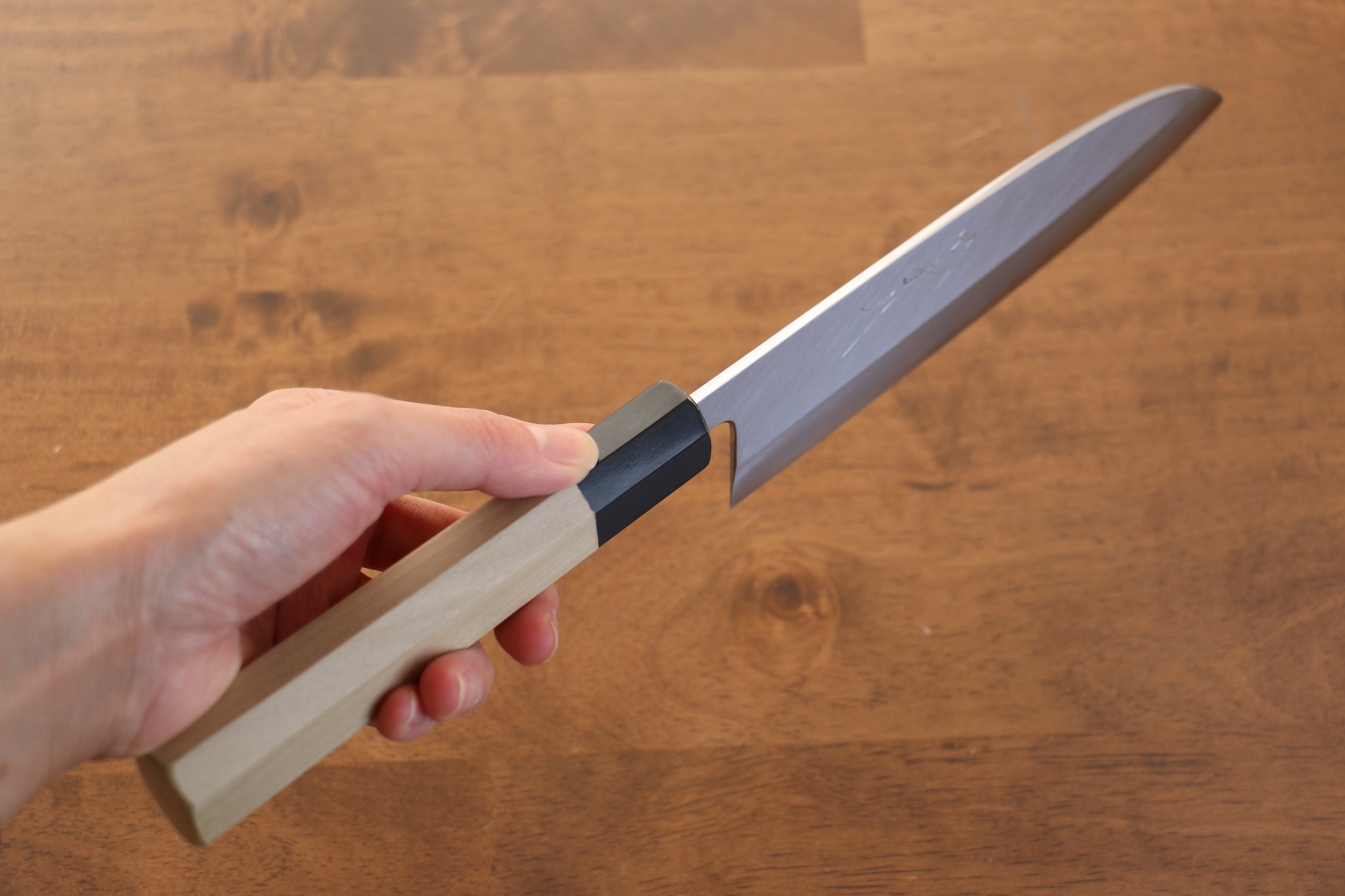 Jikko Arata White Steel No.2 Santoku 180mm Magnolia Handle - Japanny - Best Japanese Knife