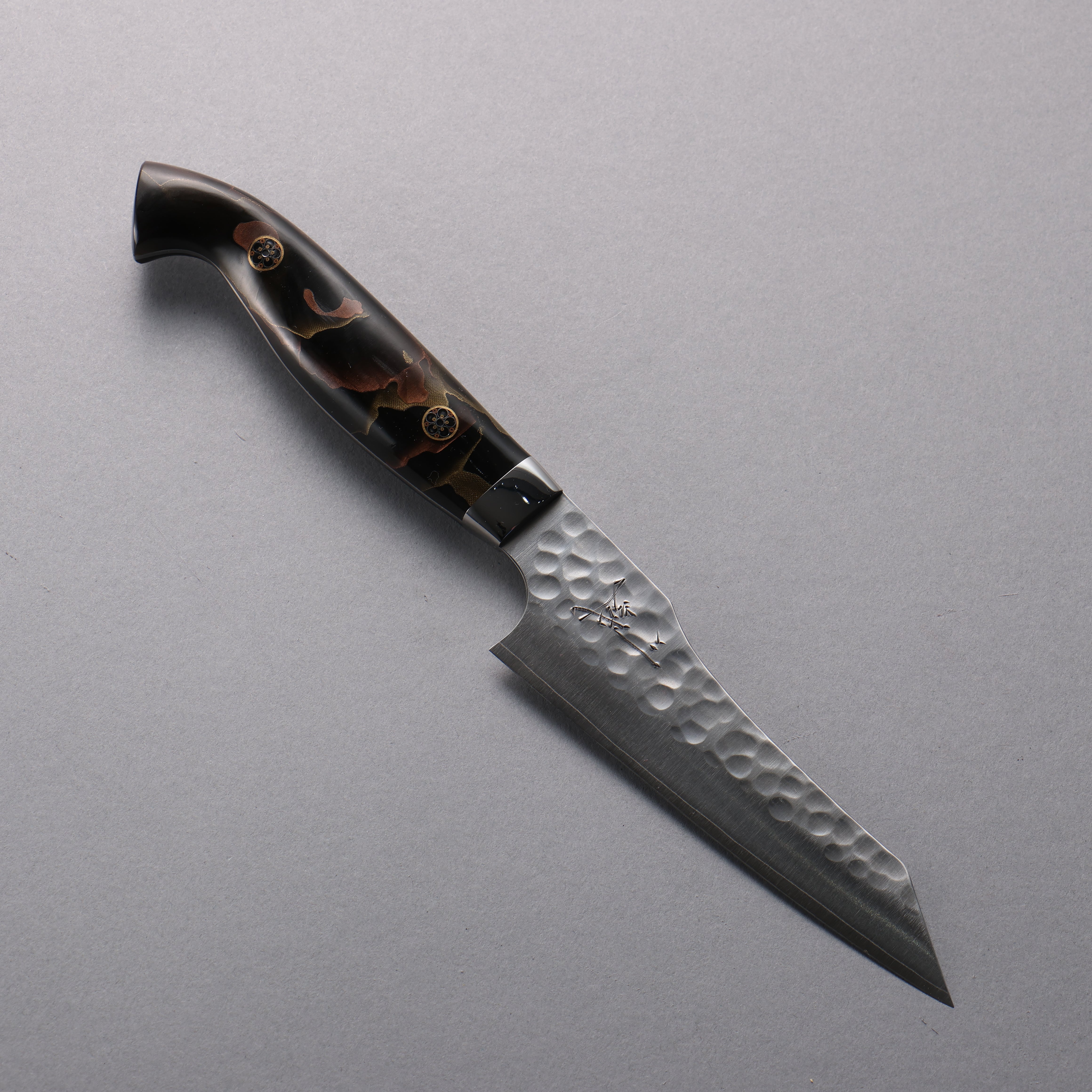 Yuto Kawagoe VG10 Hammered Migaki Finished Kiritsuke Petty-Utility  125mm Brown Acrylic Handle - Japanny - Best Japanese Knife