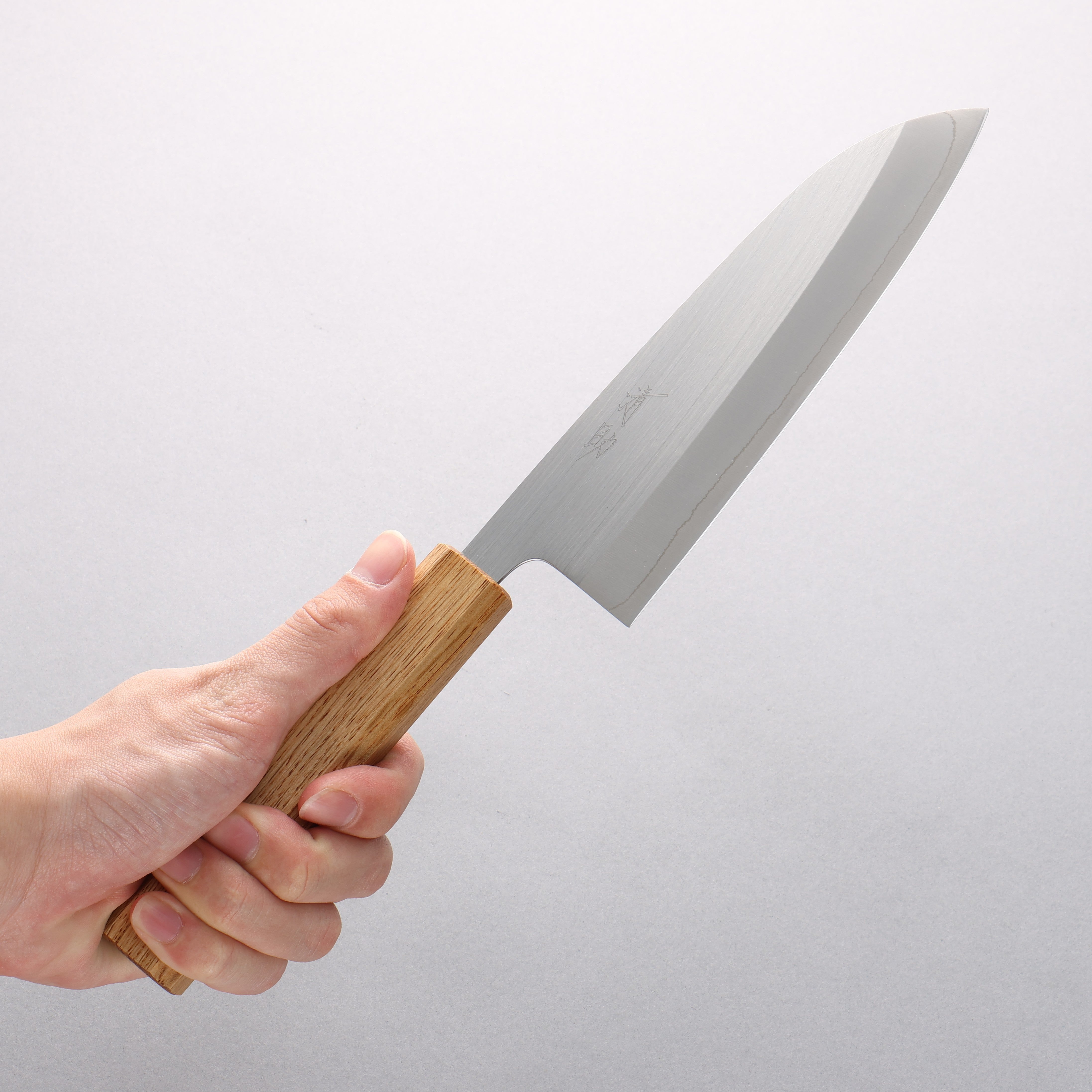 Seisuke SRS13 Vertically Brushed Santoku 165mm Oak Handle - Japanny - Best Japanese Knife