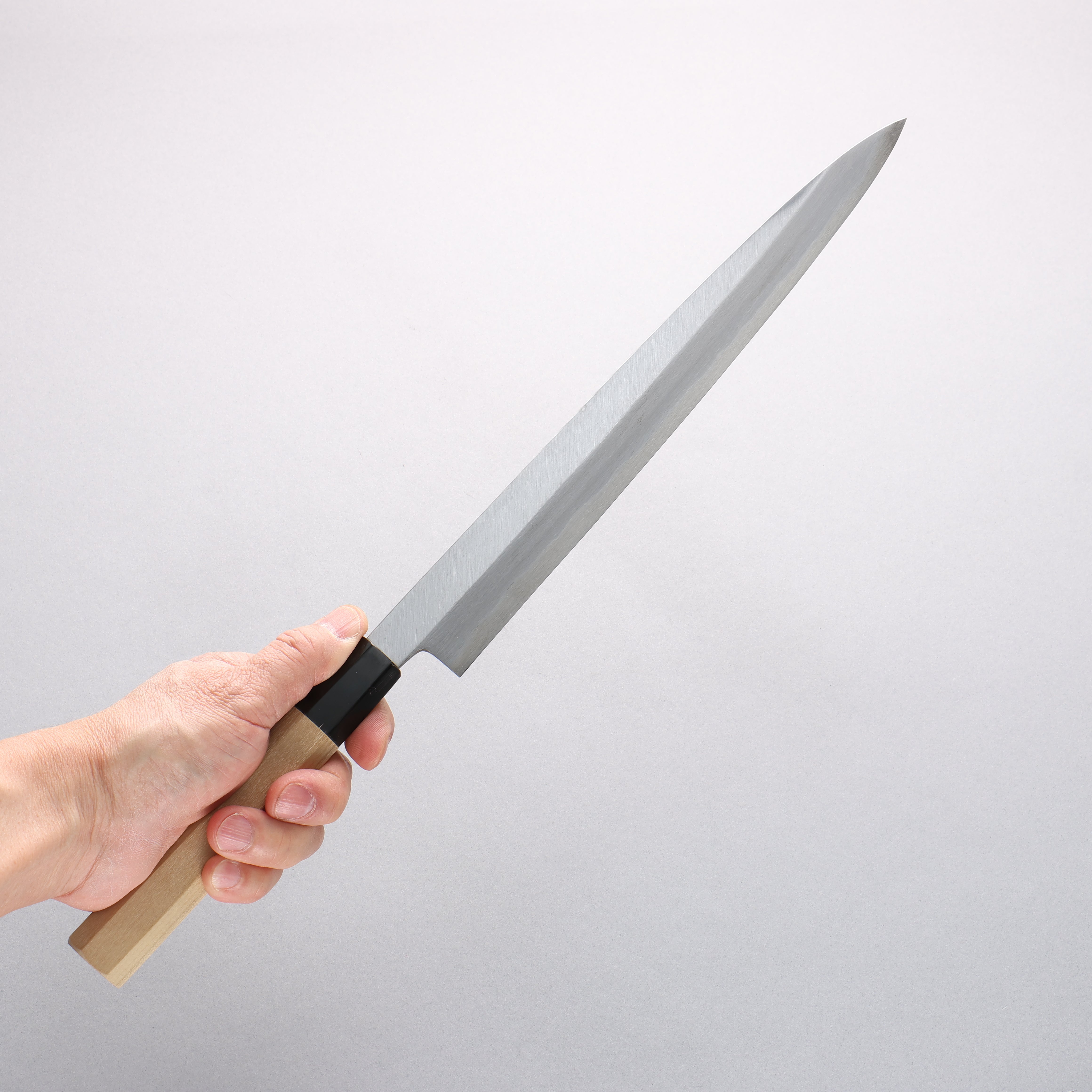 Minamoto Akitada Shidairan Blue Steel No.1 Yanagiba 270mm Magnolia (Ferrule: Water Buffalo Horn) Handle - Japanny - Best Japanese Knife