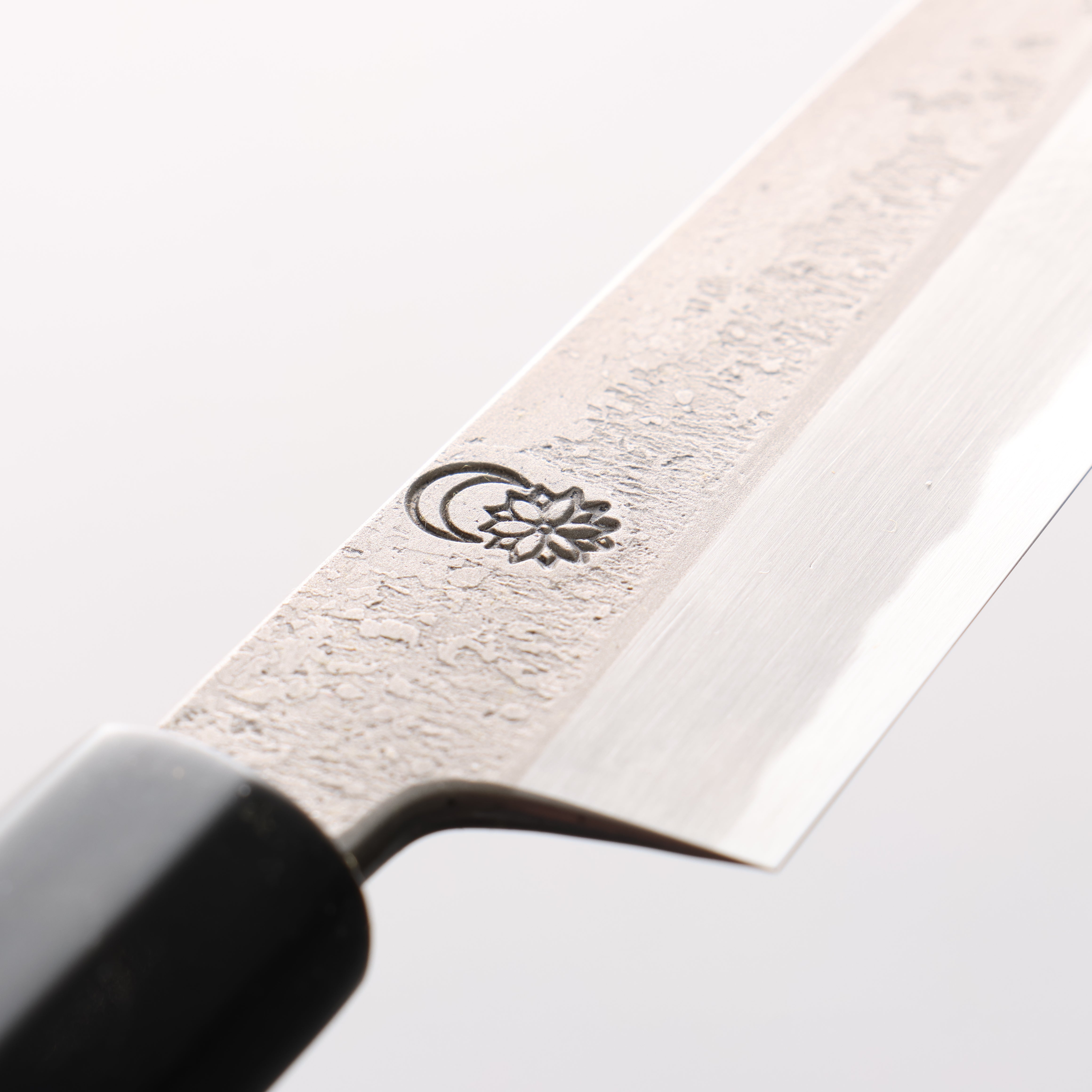 Kikuzuki White Steel No.2 Nashiji Petty-Utility 150mm Magnolia Handle - Japanny - Best Japanese Knife