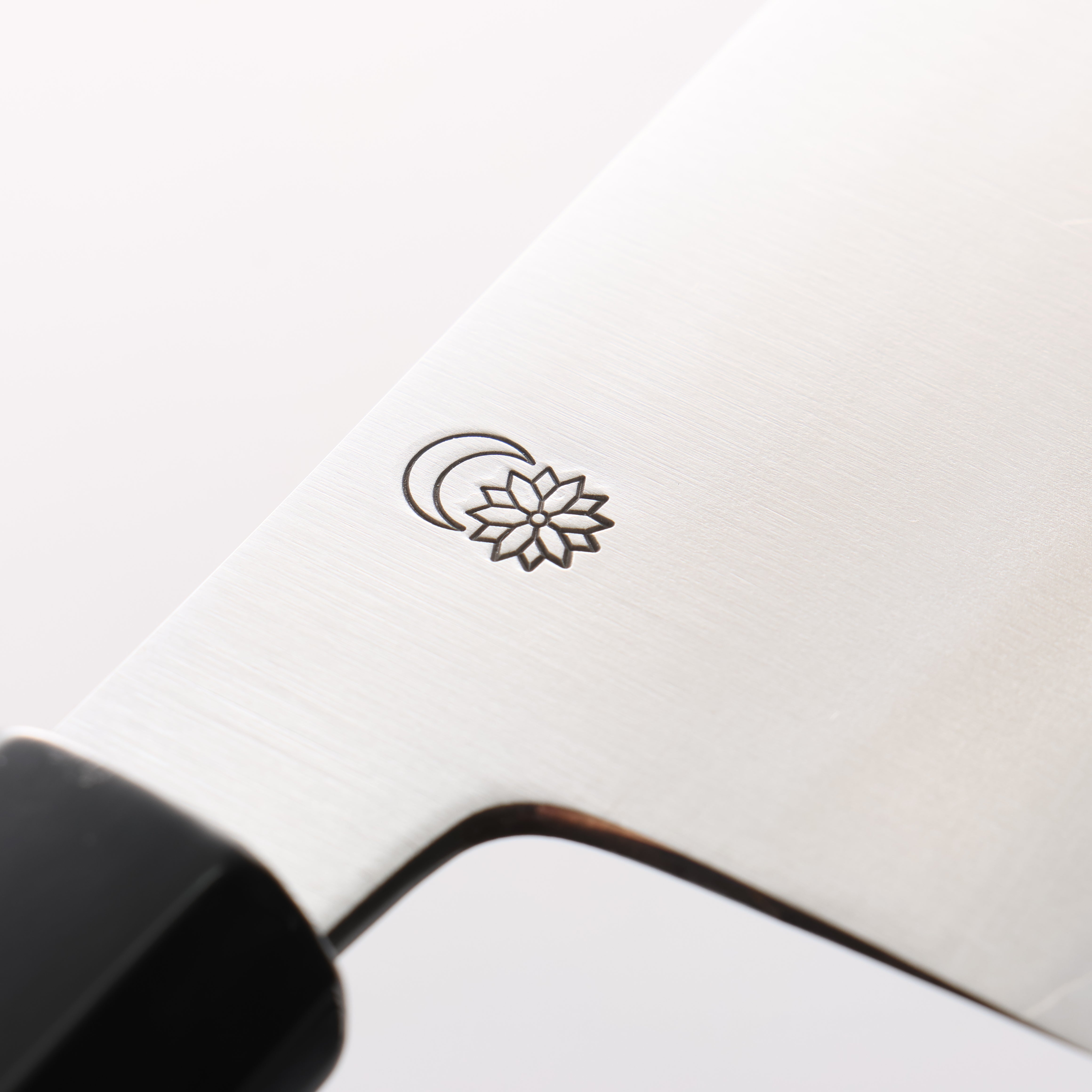Kikuzuki Silver Steel No.3 Bokashi Nakiri 180mm Magnolia Handle - Japanny - Best Japanese Knife