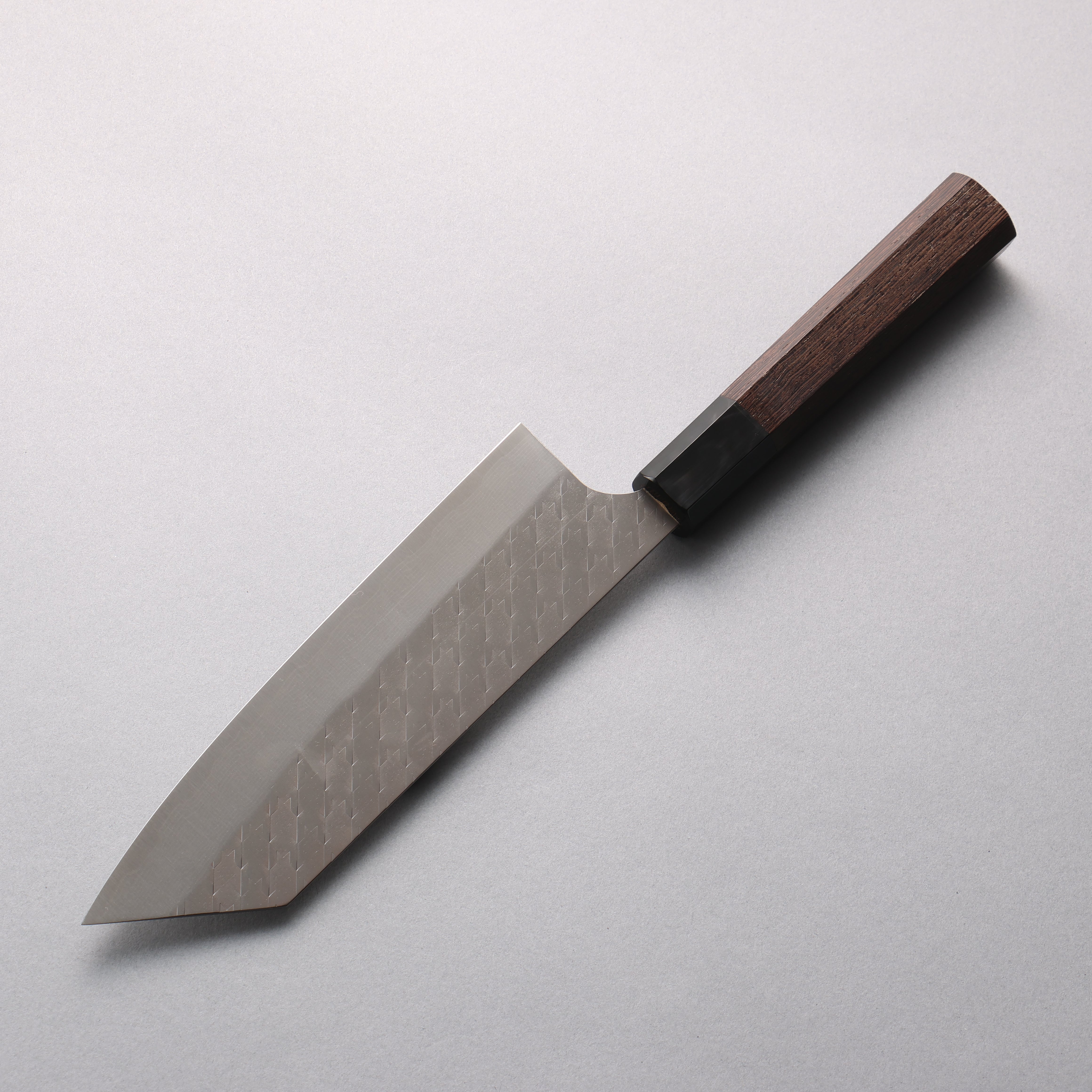 Shungo Ogata SPG STRIX Hammered Damascus Bunka 180mm Wenge (ferrule: Black Buffalo Horn) Handle - Japanny - Best Japanese Knife