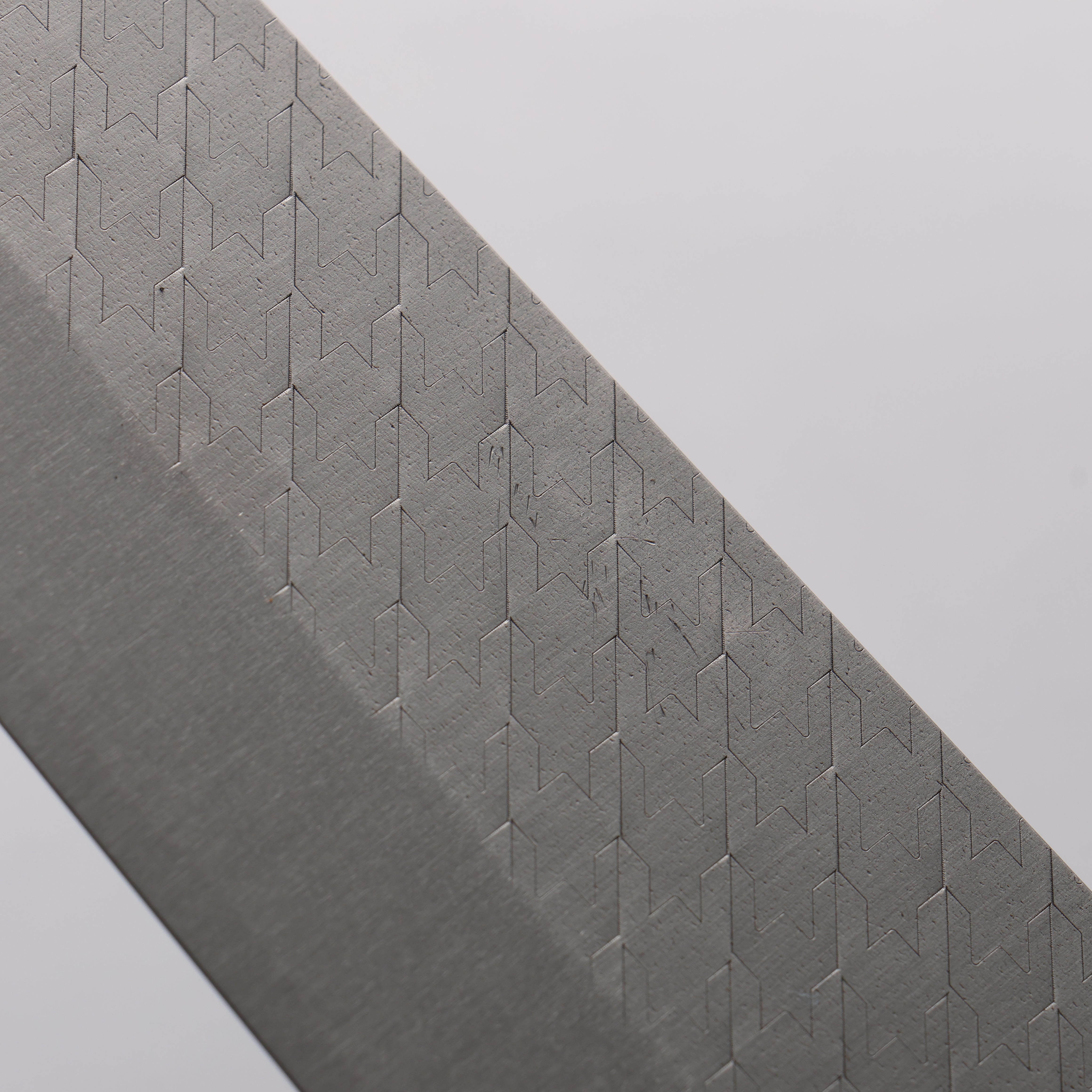 Shungo Ogata SPG STRIX Hammered Damascus Gyuto 240mm Wenge (ferrule: Black Buffalo Horn) Handle - Japanny - Best Japanese Knife