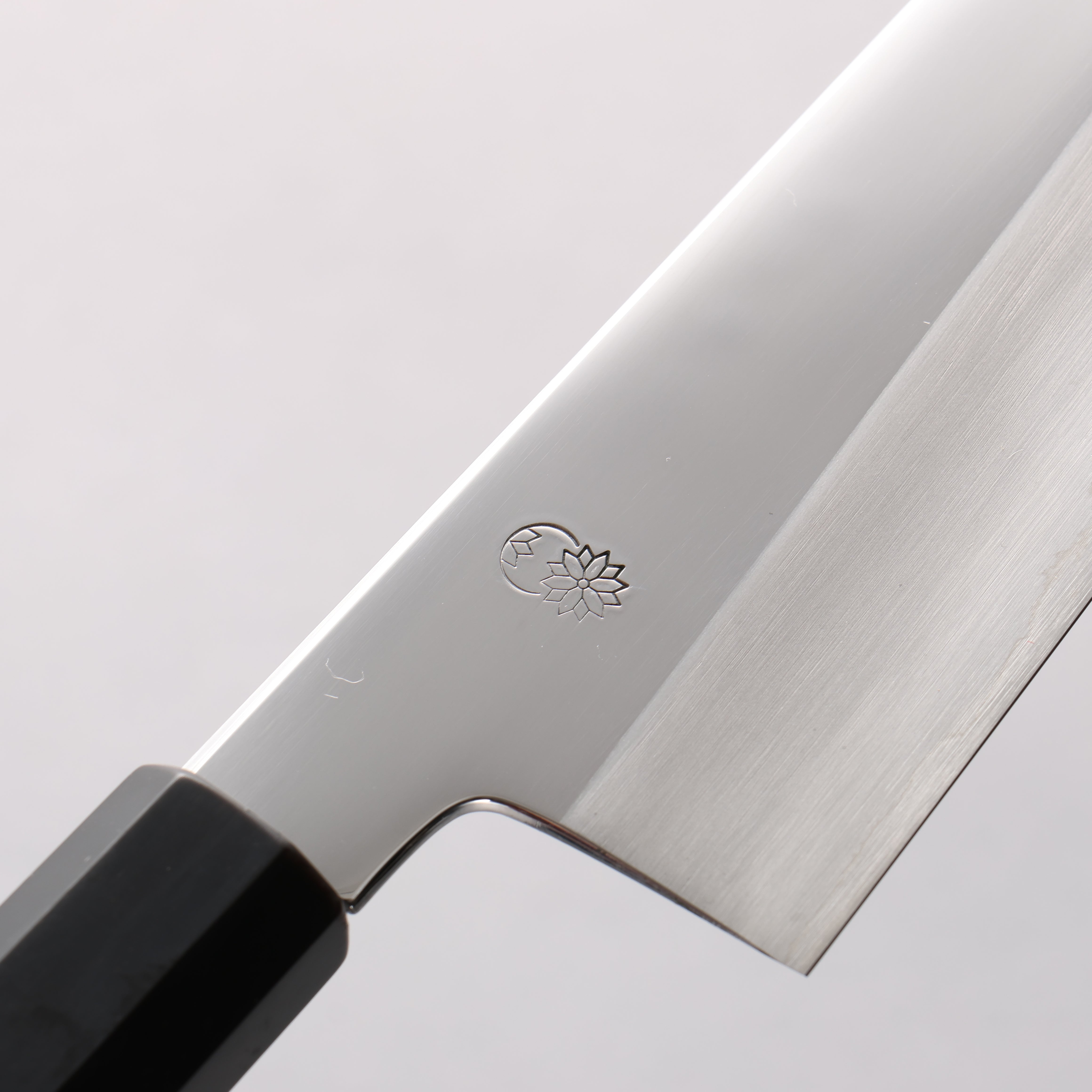 Choyo Silver Steel No.3 Mirrored Finish Gyuto 210mm Ebony Wood (ferrule: Black Water Buffalo Horn) Handle - Japanny - Best Japanese Knife