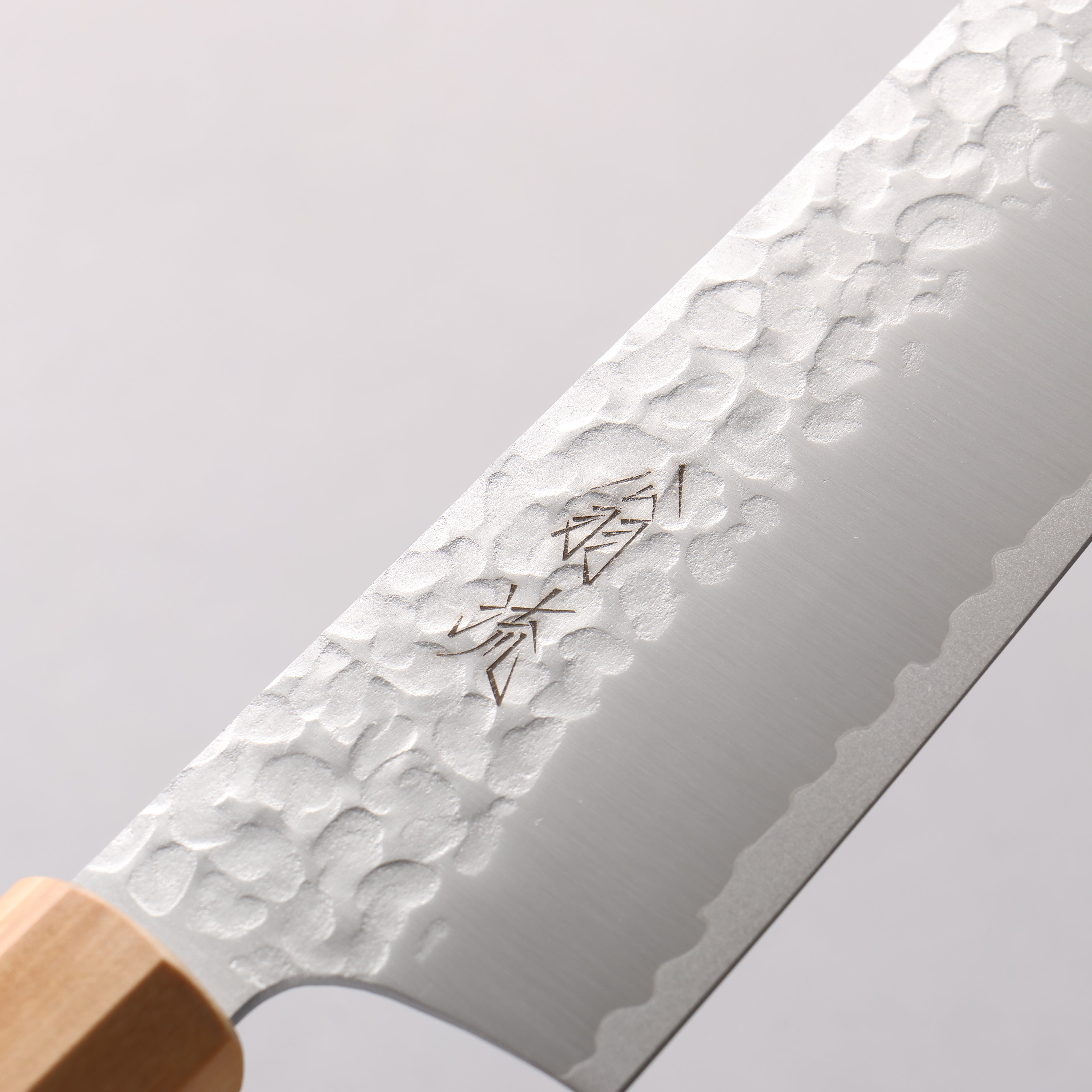 Oul VG10 Hammered Kiritsuke Gyuto 180mm Olive tree Handle - Japanny - Best Japanese Knife
