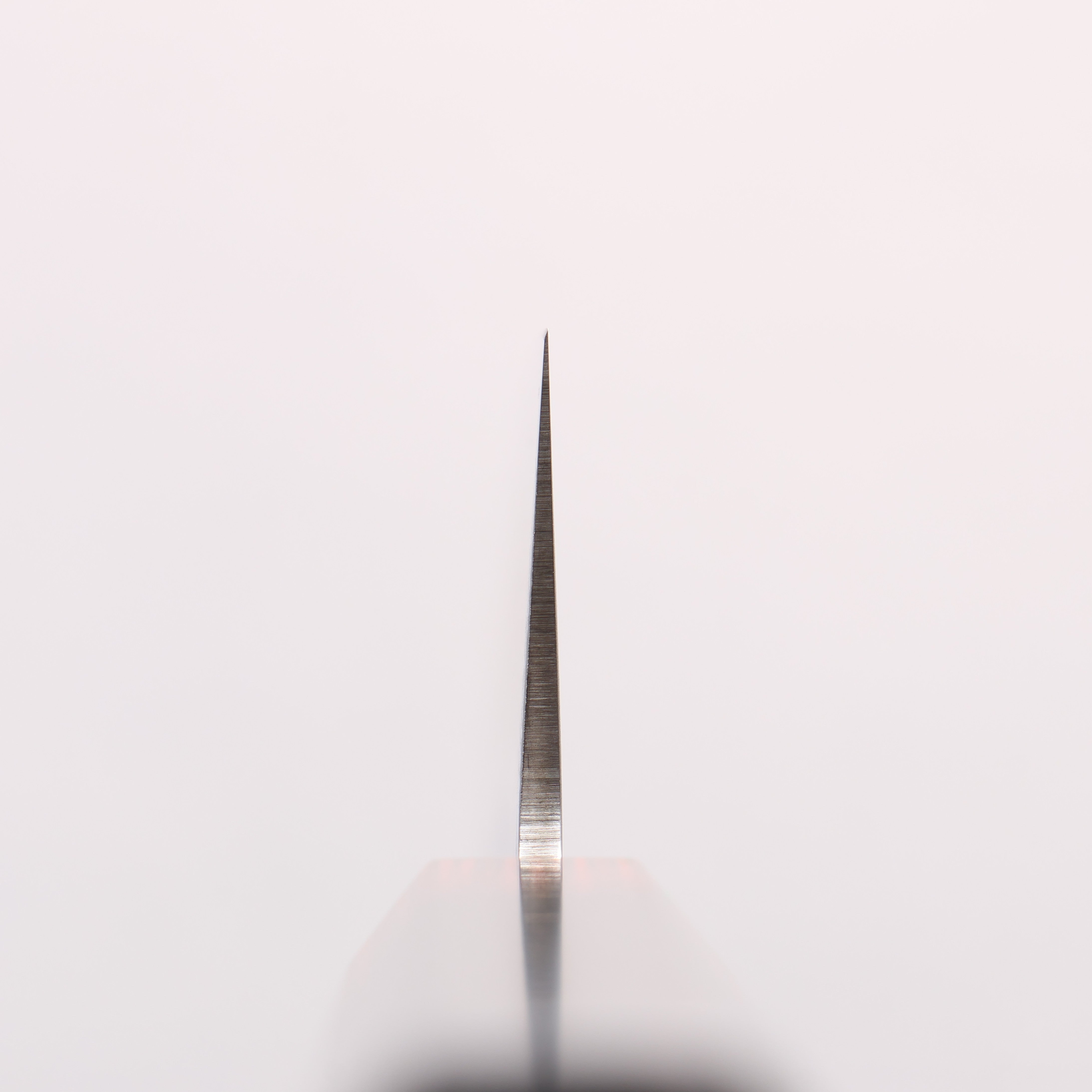 Seisuke VG10 33 Lagen gehämmerter Damast Gyuto 210 mm, schwarzer Pakkaholzgriff