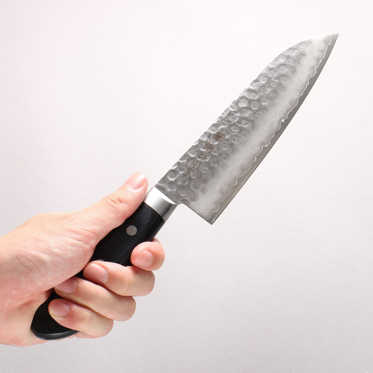 Higuchi VG10 Hammered Santoku 180mm Navy blue Pakka wood Handle