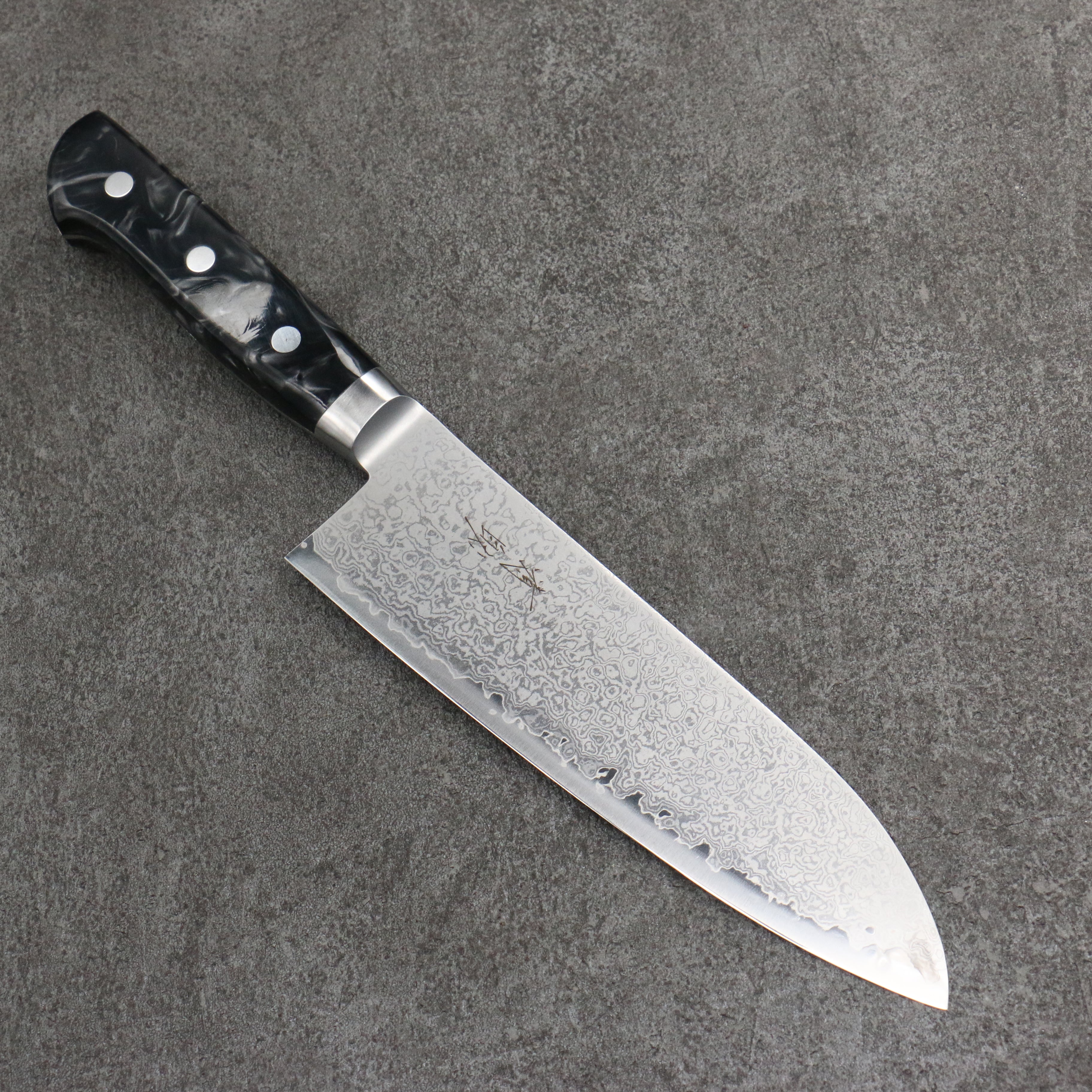 Seisuke VG5 Damascus Santoku  175mm Black Marbled Resin Handle - Japanny - Best Japanese Knife
