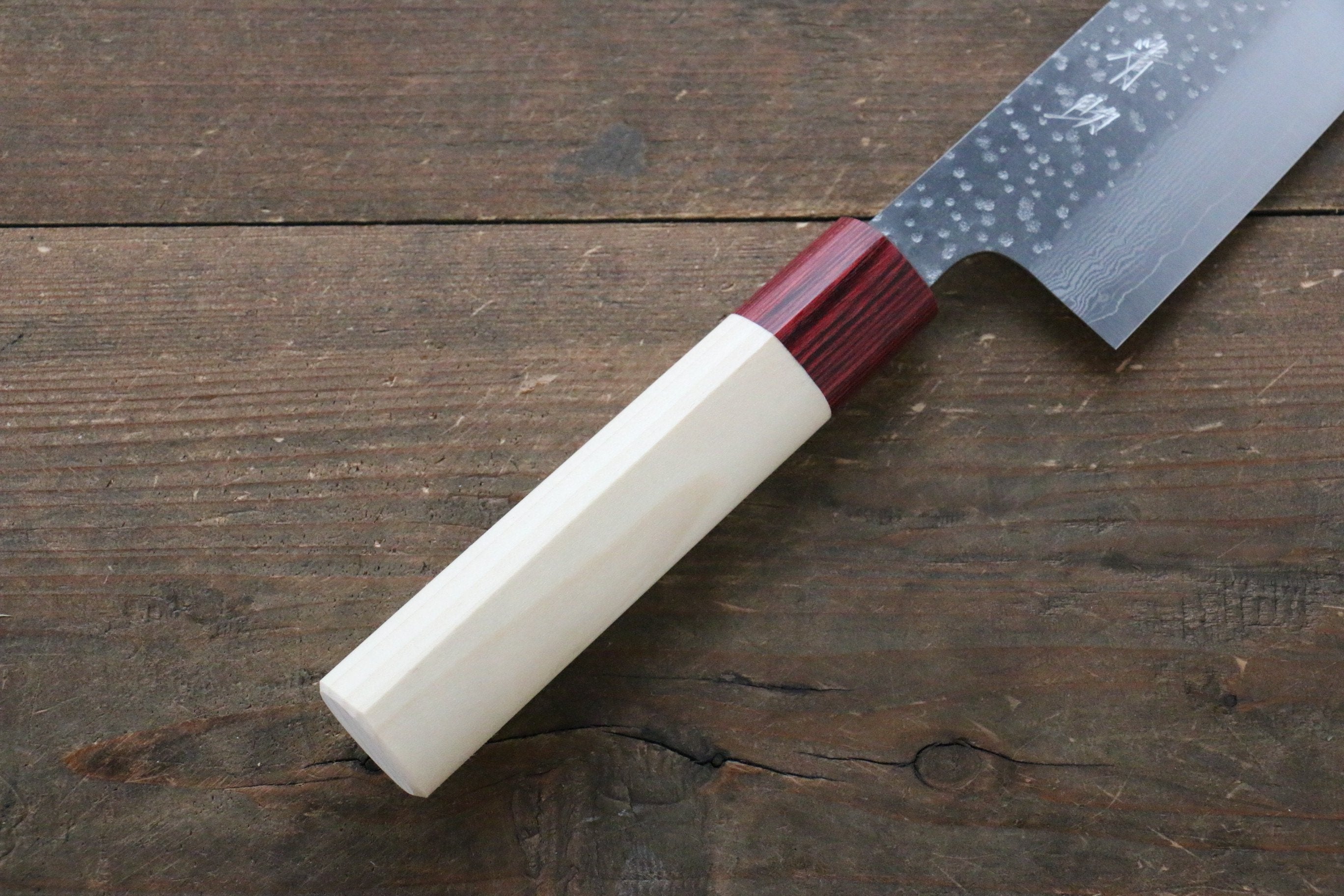 Seisuke VG10 16 Layer Hammered Damascus Gyuto 210mm with Magnolia Handle - Japanny - Best Japanese Knife