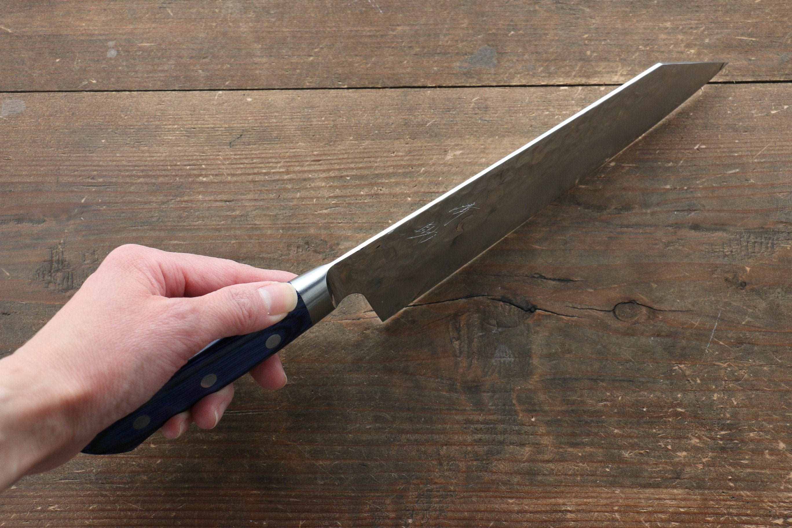 Seisuke Aotsuchi AUS10 Hammered Kiritsuke Santoku 195mm Blue Pakka wood Handle - Japanny - Best Japanese Knife